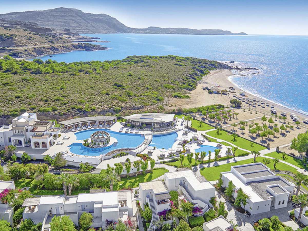 SWOT Hospitality: Ξεκινά συνεργασία με την Zetland Capital κι αναλαμβάνει τη διαχείριση του Lindian Village στη Ρόδο