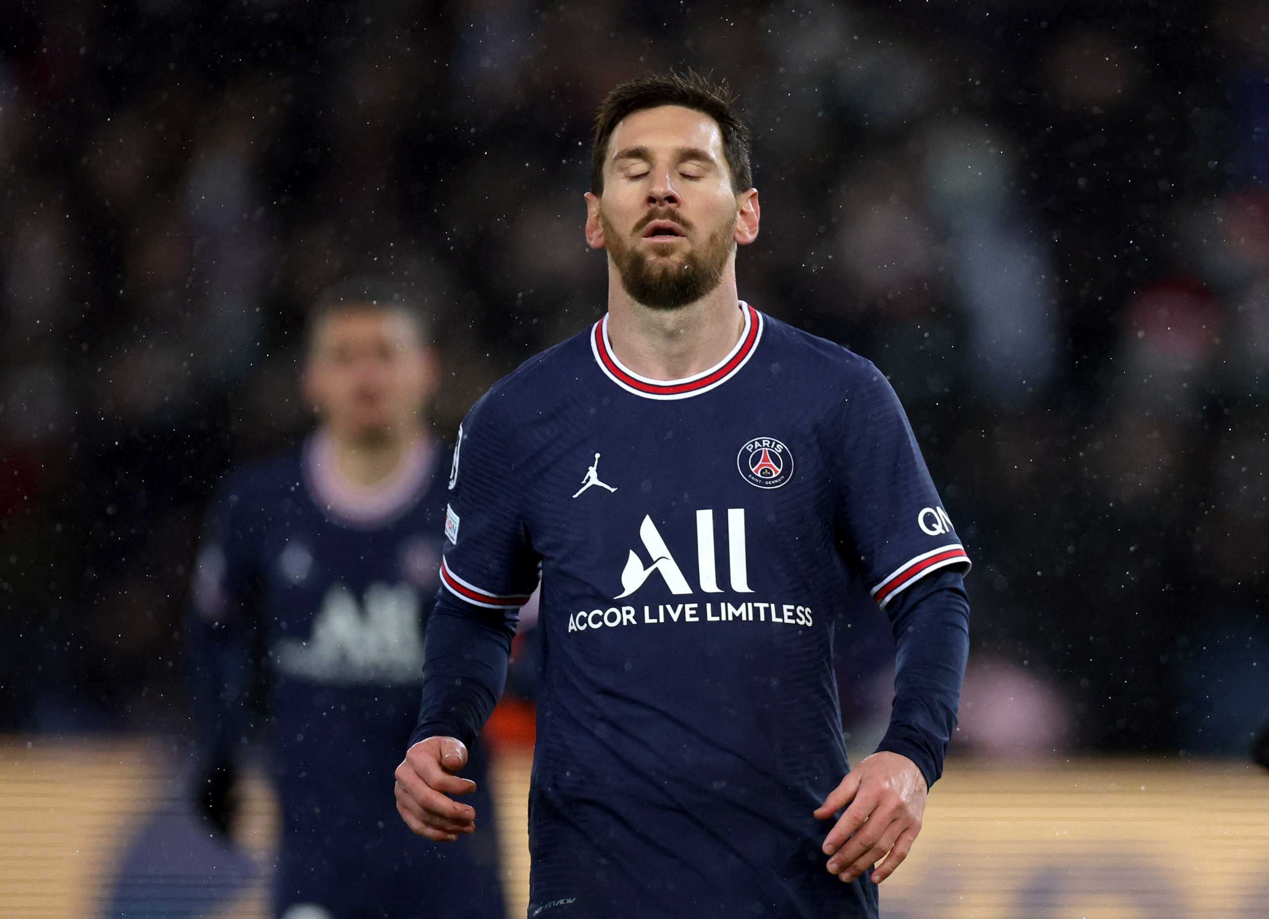 Soccer Football - Champions League - Round of 16 First Leg - Paris St Germain v Real Madrid - Parc des Princes, Paris, France - February 15, 2022 Paris St Germain's Lionel Messi reacts after his penalty is saved REUTERS