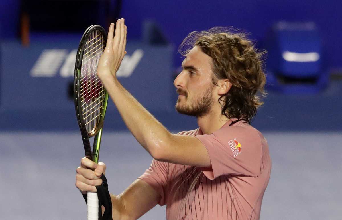Tennis - ATP 500 - Abierto Mexicano - The Fairmont Acapulco Princess, Acapulco, Mexico - February 24, 2022 Greece's Stefanos Tsitsipas celebrates winning his quarter final match against Marcos Giron of the U.S. REUTERS