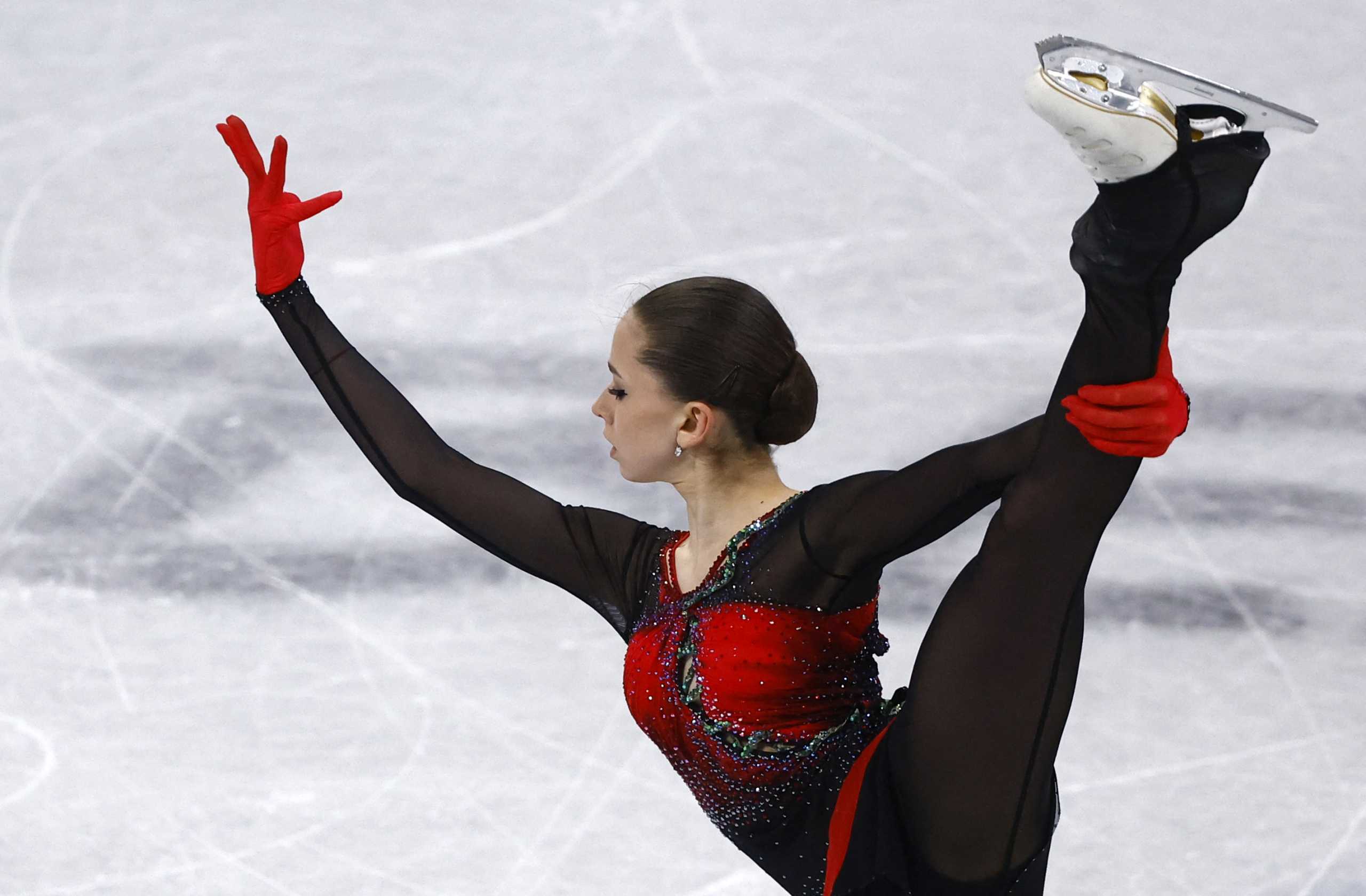 2022 Beijing Olympics - Figure Skating - Team Event - Women Single Skating - Free Skating - Capital Indoor Stadium, Beijing, China - February 7, 2022. Kamila Valieva of the Russian Olympic Committee in action. REUTERS
