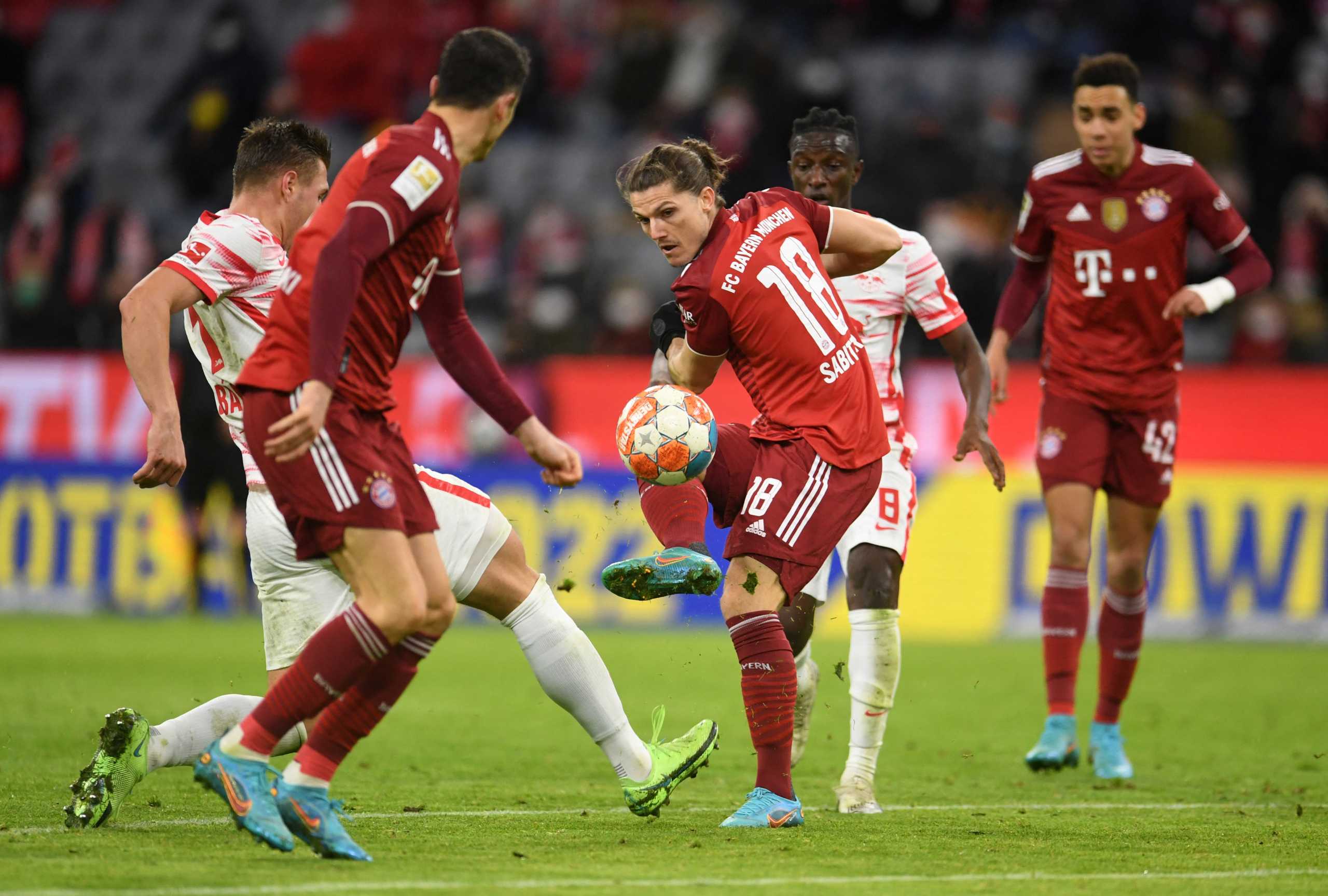 Soccer Football - Bundesliga - Bayern Munich v RB Leipzig - Allianz Arena, Munich, Germany - February 5, 2022  Bayern Munich's Marcel Sabitzer in action REUTERS