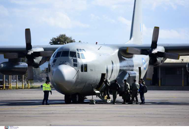 Επιπλέον εξοπλισμό με δύο C-130 στέλνει η Ελλάδα στην Ουκρανία