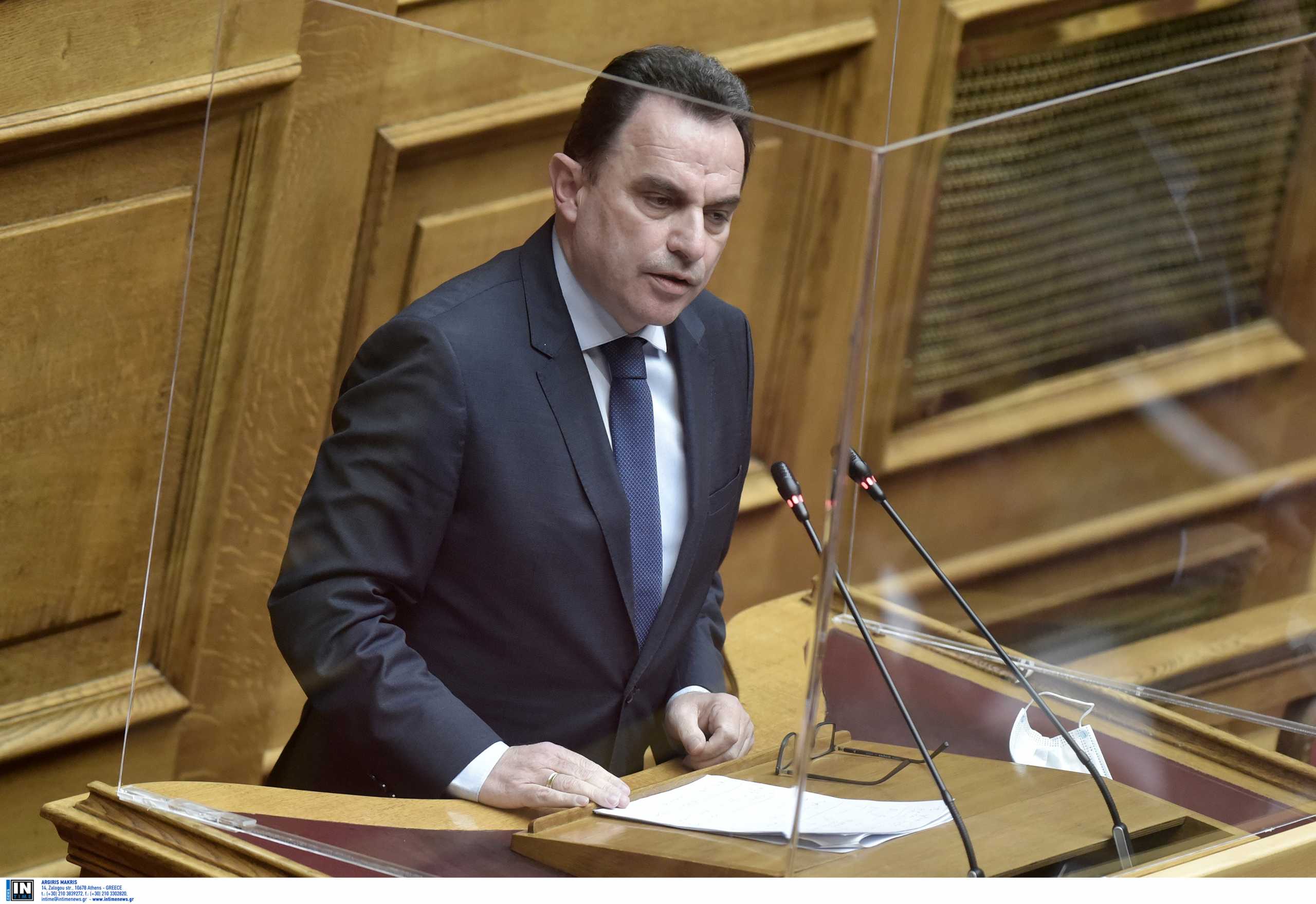 Á. ÓõíÝ÷éóç ôçò óõæÞôçóçò êáé øÞöéóç ôïõ ó÷åäßïõ íüìïõ ôïõ Õðïõñãåßïõ Ïéêïíïìéêþí: «Êýñùóç Óýìâáóçò ÄéáíïìÞò ÁêéíÞôïõ - Óýóôáóçò Äéêáéþìáôïò Åðéöáíåßáò ÁêéíÞôïõ Ìçôñïðïëéôéêïý Ðüëïõ Åëëçíéêïý - Áãßïõ ÊïóìÜ êáé ñýèìéóç       óõíáöþí èåìÜôùí».
     ÅÉÓÇÃÇÔÅÓ: ÁíáóôÜóéïò (ÔÜóïò) Äçìïó÷Üêçò êáé Èåïðßóôç (ÐÝôç) ÐÝñêá.
 
Â. 1. Ìüíç óõæÞôçóç åðß ôçò áñ÷Þò, ôùí Üñèñùí êáé ôïõ óõíüëïõ ôïõ ó÷åäßïõ íüìïõ ôïõ Õðïõñãåßïõ ØçöéáêÞò ÄéáêõâÝñíçóçò: «Êýñùóç ôçò Óýìâáóçò ãéá ôçí ßäñõóç ôïõ Åõñùðáúêïý Ãñáöåßïõ Åðéêïéíùíéþí (ECO) [×Üãç, 23 Éïõíßïõ            1993], üðùò ôñïðïðïéÞèçêå óôçí Êïðåã÷Üãç óôéò 9 Áðñéëßïõ 2002 êáé óôçí Êïðåã÷Üãç óôéò 23 Íïåìâñßïõ 2011».
        ÅÉÓÇÃÇÔÅÓ: ÄçìÞôñéïò Êïýâåëáò êáé Áíáóôáóßá (ÍáôÜóá) ÃêáñÜ.
 
   2. Ìüíç óõæÞôçóç åðß ôçò áñ÷Þò, ôùí Üñèñùí êáé ôïõ óõíüëïõ ôïõ ó÷åäßïõ íüìïõ ôïõ Õðïõñãåßïõ ØçöéáêÞò ÄéáêõâÝñíçóçò: «Êýñùóç ôçò Óõìöùíßáò Óõíåñãáóßáò ìåôáîý ôçò ÅõñùðáúêÞò ¸íùóçò êáé ôùí êñáôþí ìåëþí ôçò, áöåíüò,         êáé ôçò ÅëâåôéêÞò Óõíïìïóðïíäßáò, áöåôÝñïõ, ãéá ôá ÅõñùðáúêÜ ÐñïãñÜììáôá ÄïñõöïñéêÞò ÐëïÞãçóçò».
       ÅÉÓÇÃÇÔÅÓ: ÄçìÞôñéïò Êïýâåëáò êáé Áíáóôáóßá (ÍáôÜóá) ÃêáñÜ.