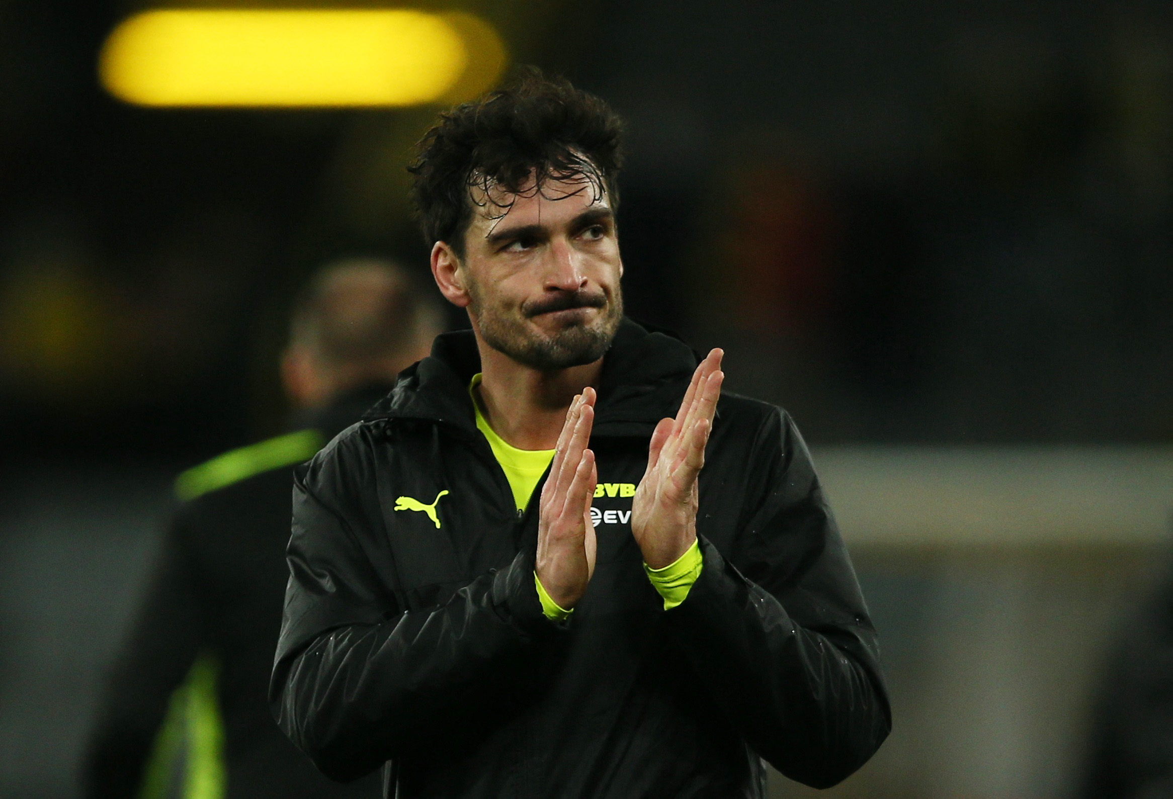 Soccer Football - Europa League - Play Off First Leg - Borussia Dortmund v Rangers - Signal Iduna Park, Dortmund, Germany - February 17, 2022 Borussia Dortmund's Mats Hummels applauds fans after the match REUTERS
