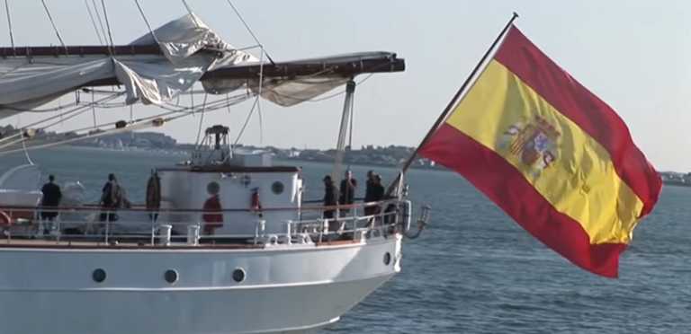 Πειραιάς: Ισπανικό εκπαιδευτικό πλοίο για τα 500 χρόνια από τον πρώτο περίπλου της Γης