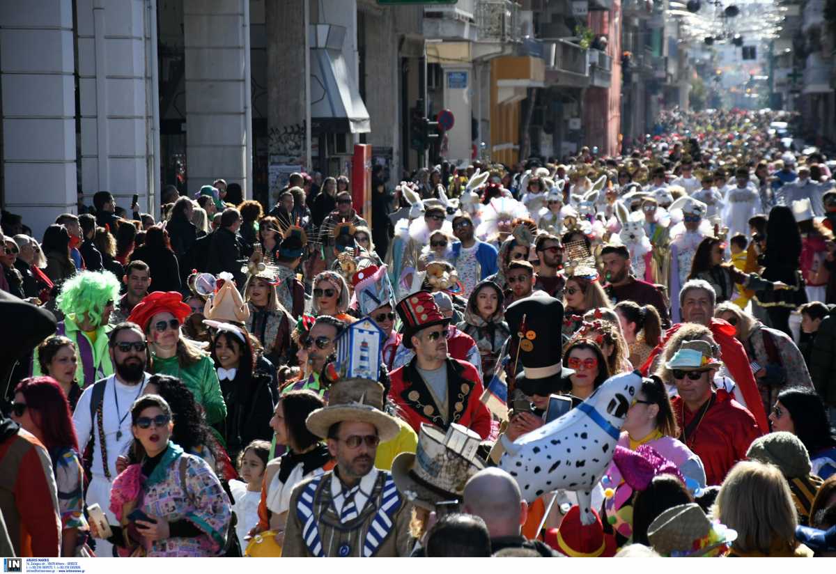 Κορονοϊός: Αποφασίζουν σήμερα οι επιστήμονες για τα μέτρα – Πως θα κάνουμε καρναβάλι και πως Πάσχα