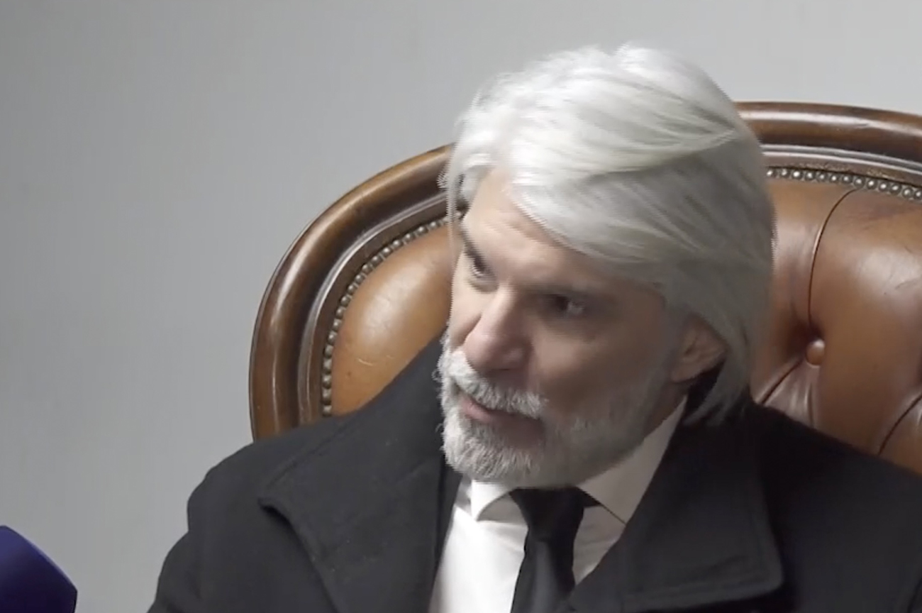 Μάνος Πίντζης: Ο Πέτρος Φιλιππίδης ήταν δάσκαλός μου, τον θαυμάζω σαν ηθοποιό