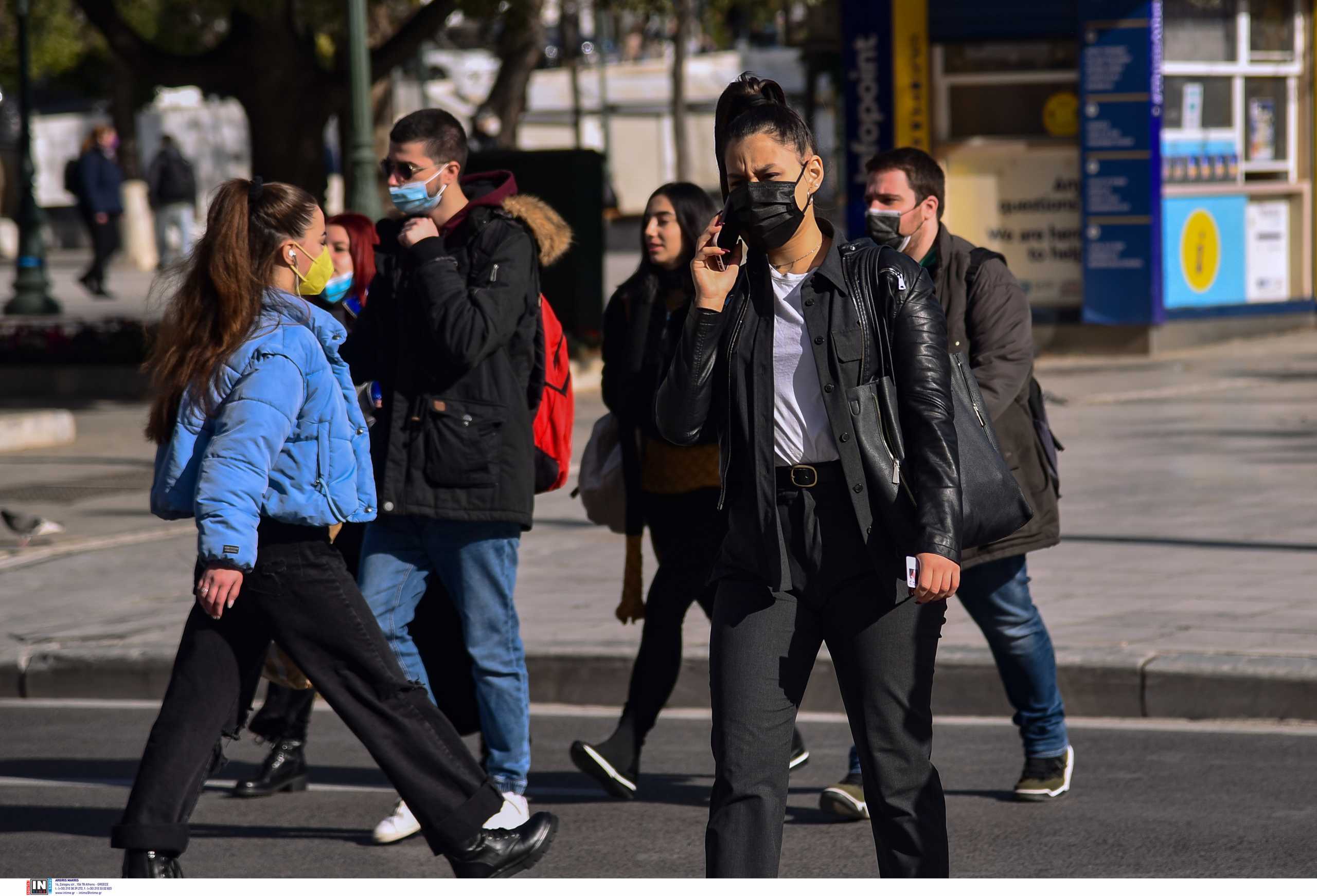 Τζανάκης για κορονοϊό: Με τις καινούργιες μεταλλάξεις πρέπει να ξεχάσουμε την ανοσία της αγέλης