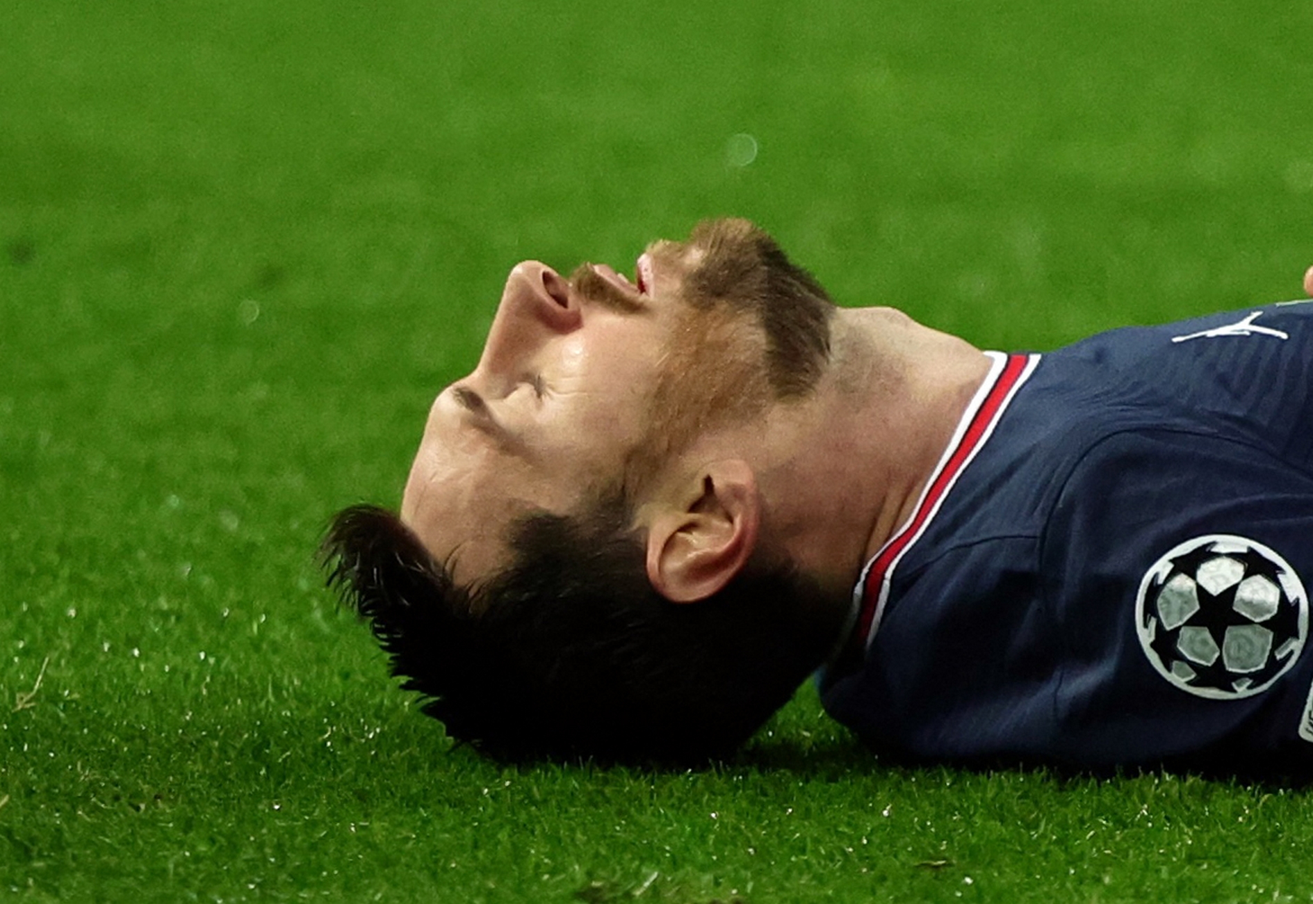 Soccer Football - Champions League - Round of 16 First Leg - Paris St Germain v Real Madrid - Parc des Princes, Paris, France - February 15, 2022 Paris St Germain's Lionel Messi reacts REUTERS