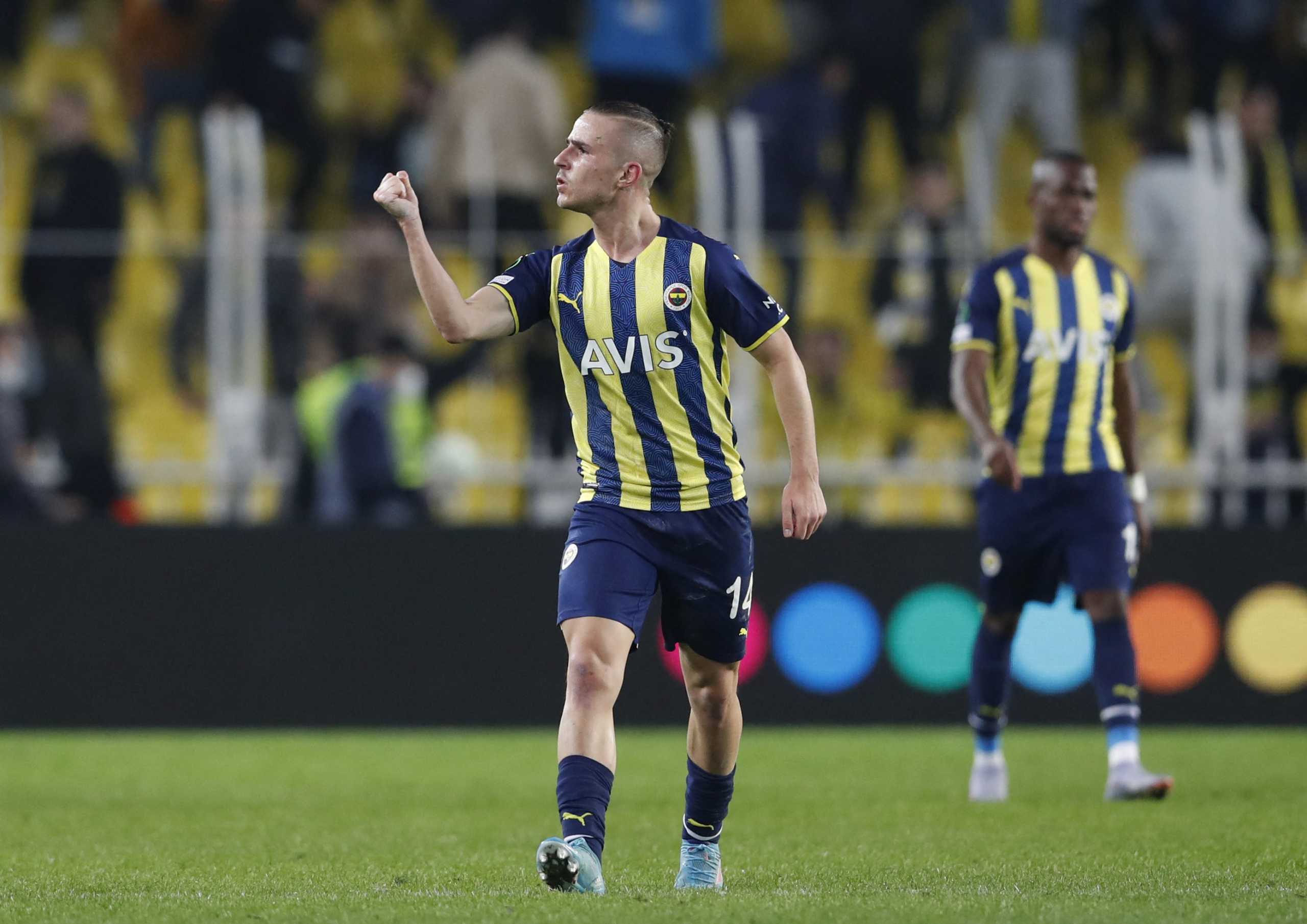 Soccer Football - Europa Conference League - Play Offs First Leg - Fenerbahce v Slavia Prague - Sukru Saracoglu Stadium, Istanbul, Turkey - February 17, 2022 Fenerbahce's Dimitris Pelkas celebrates scoring their first goal REUTERS