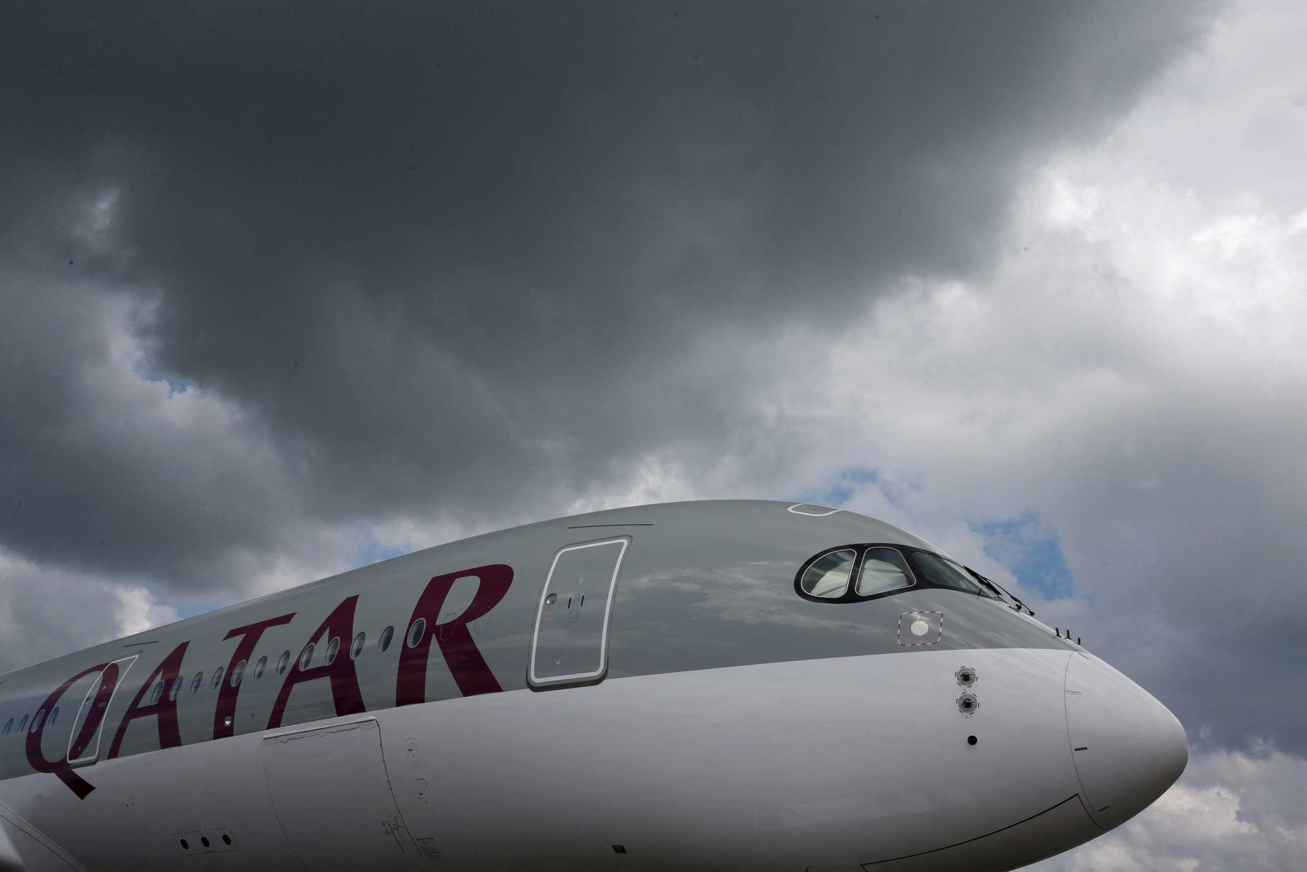FILE PHOTO: A Qatar Airways Airbus A350 XWB aircraft is displayed at the Singapore Airshow at Changi Exhibition Center February 18, 2016.  REUTERS
