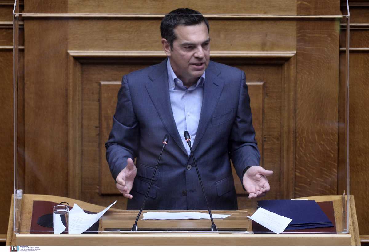 Αλέξης Τσίπρας: Θράσος να μας κουνάτε το δάχτυλο γιατί δεν σας δίνουμε λευκή επιταγή