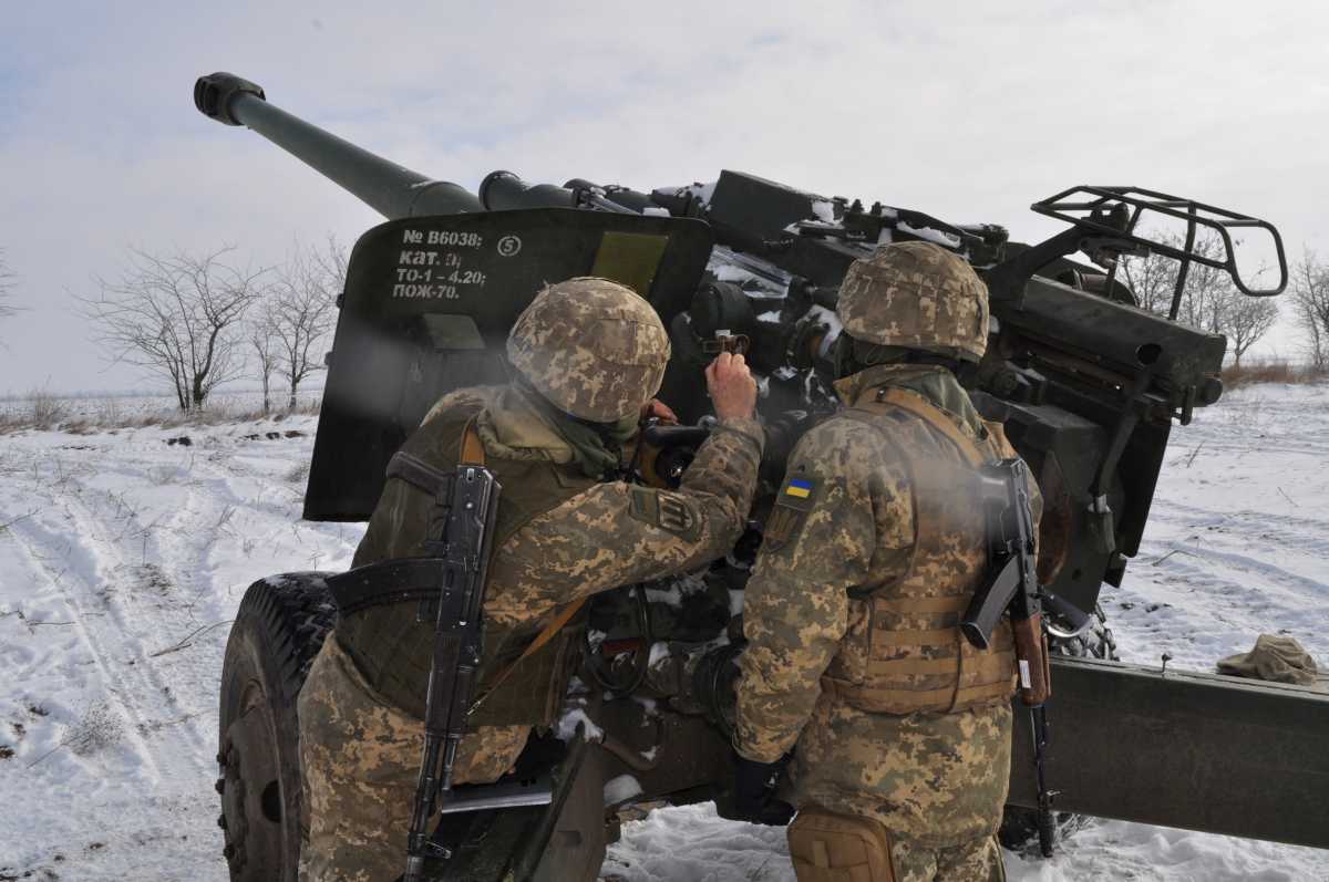 Ουκρανία: Ο στρατός δεν επιβεβαιώνει ότι εγκαταλείπει τις θέσεις του στην Μπαχμούτ