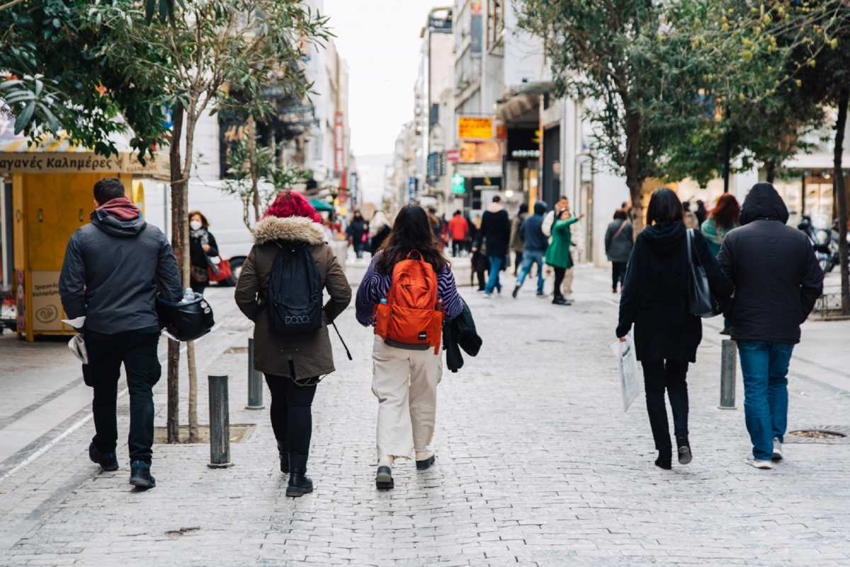 Ο Δήμος Αθηναίων στηρίζει με 2,3 εκατ. ευρώ 111 μικρές επιχειρήσεις στο ιστορικό κέντρο