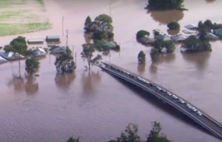 Αυστραλία: Τουλάχιστον 12 νεκροί από τις σφοδρές βροχοπτώσεις – Συναγερμός στο Σίδνεϊ