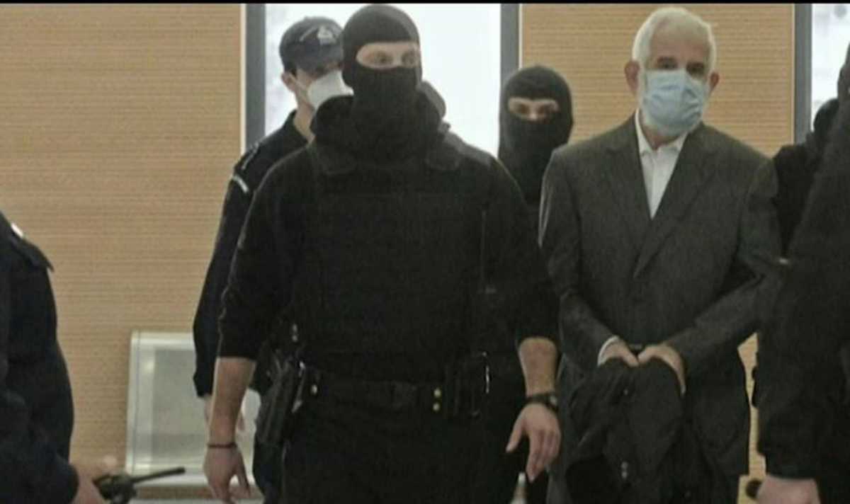 Πέτρος Φιλιππίδης: Διακοπή στη δίκη γιατί «σκοτώθηκαν» οι δικηγόροι