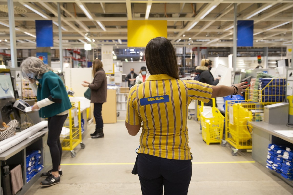 Πόλεμος στην Ουκρανία: H IKEA κλείνει 17 καταστήματα σε Ρωσία και Λευκορωσία