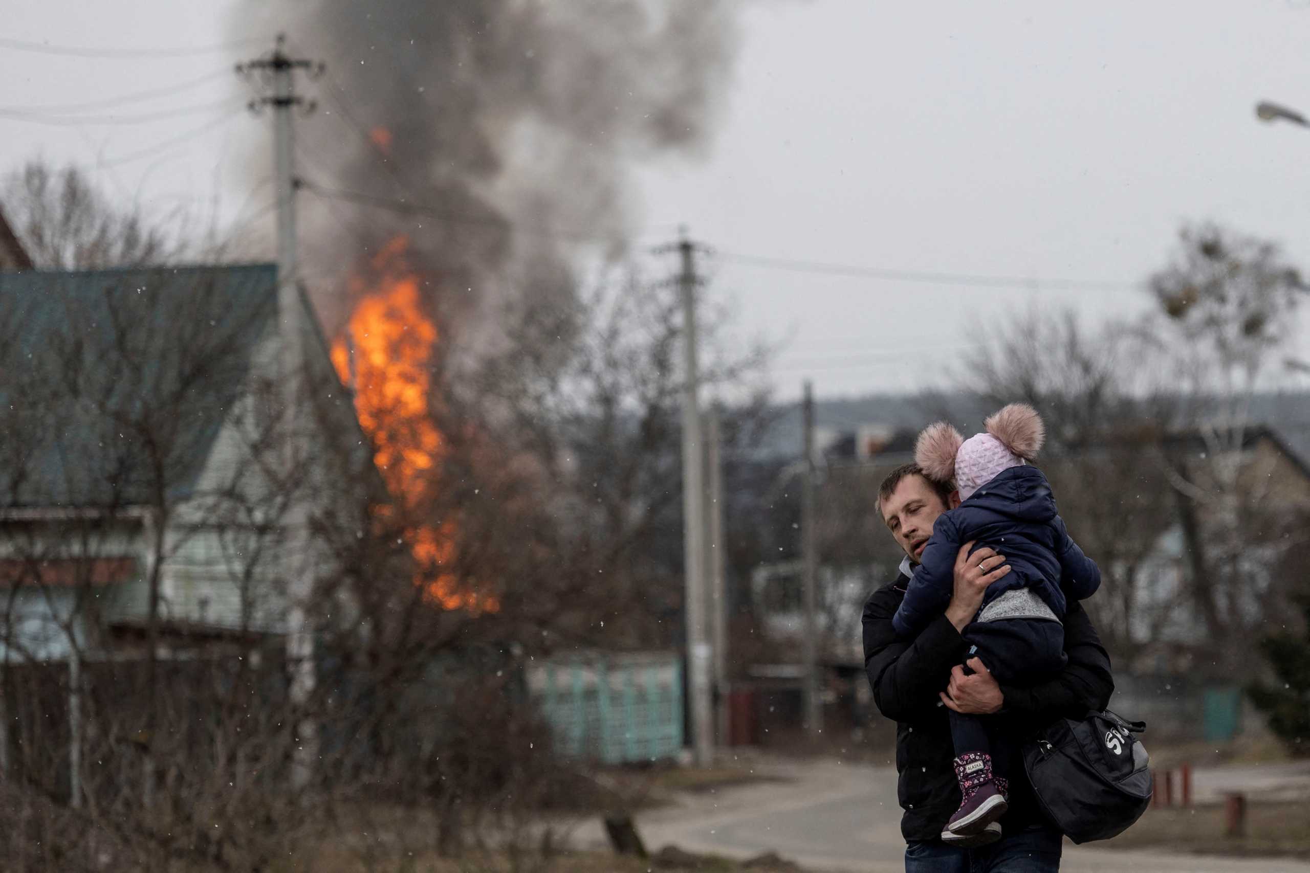 Πόλεμος στην Ουκρανία: Ασύλληπτες εικόνες αγριότητας στο Ιρπίν – Νεκροί άμαχοι και σκληρές εικόνες