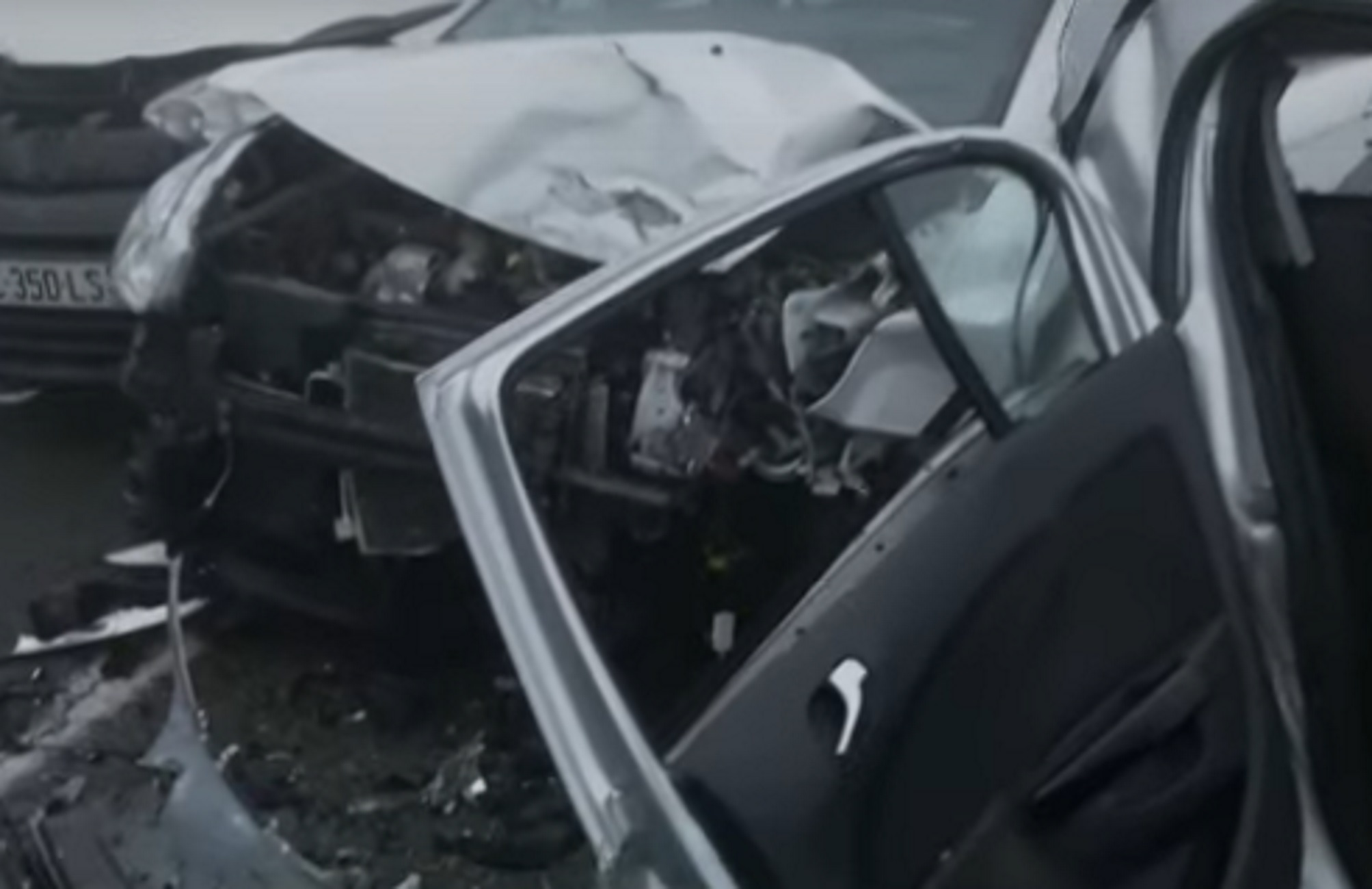 Καραμπόλα 50 αυτοκινήτων στην Εγνατία Οδό: Οι νέες εικόνες – Με κατάγματα οι 13 τραυματίες