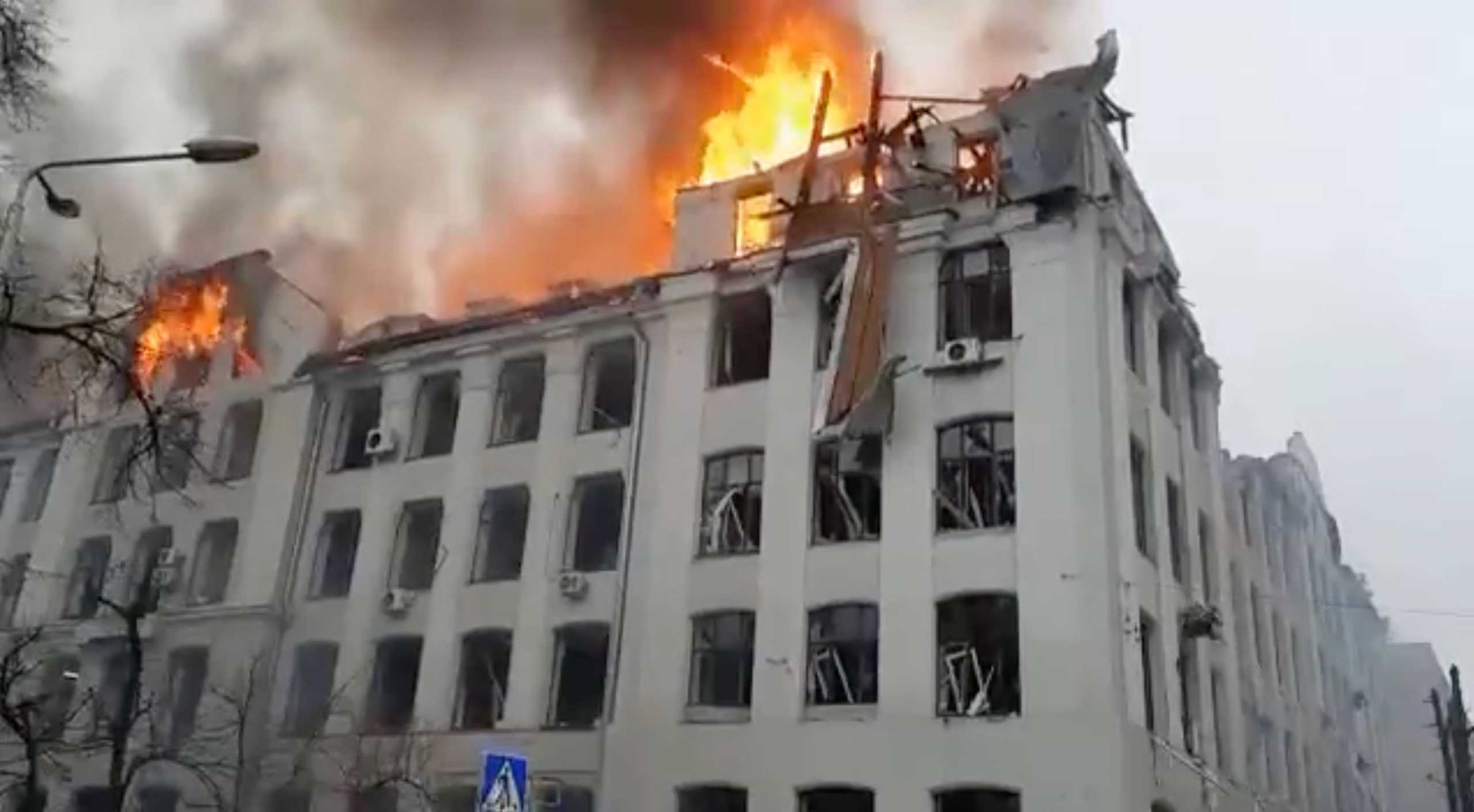 Πόλεμος στην Ουκρανία: Χτύπησαν το αρχηγείο της αστυνομίας και το πανεπιστήμιο στο Χάρκοβο
