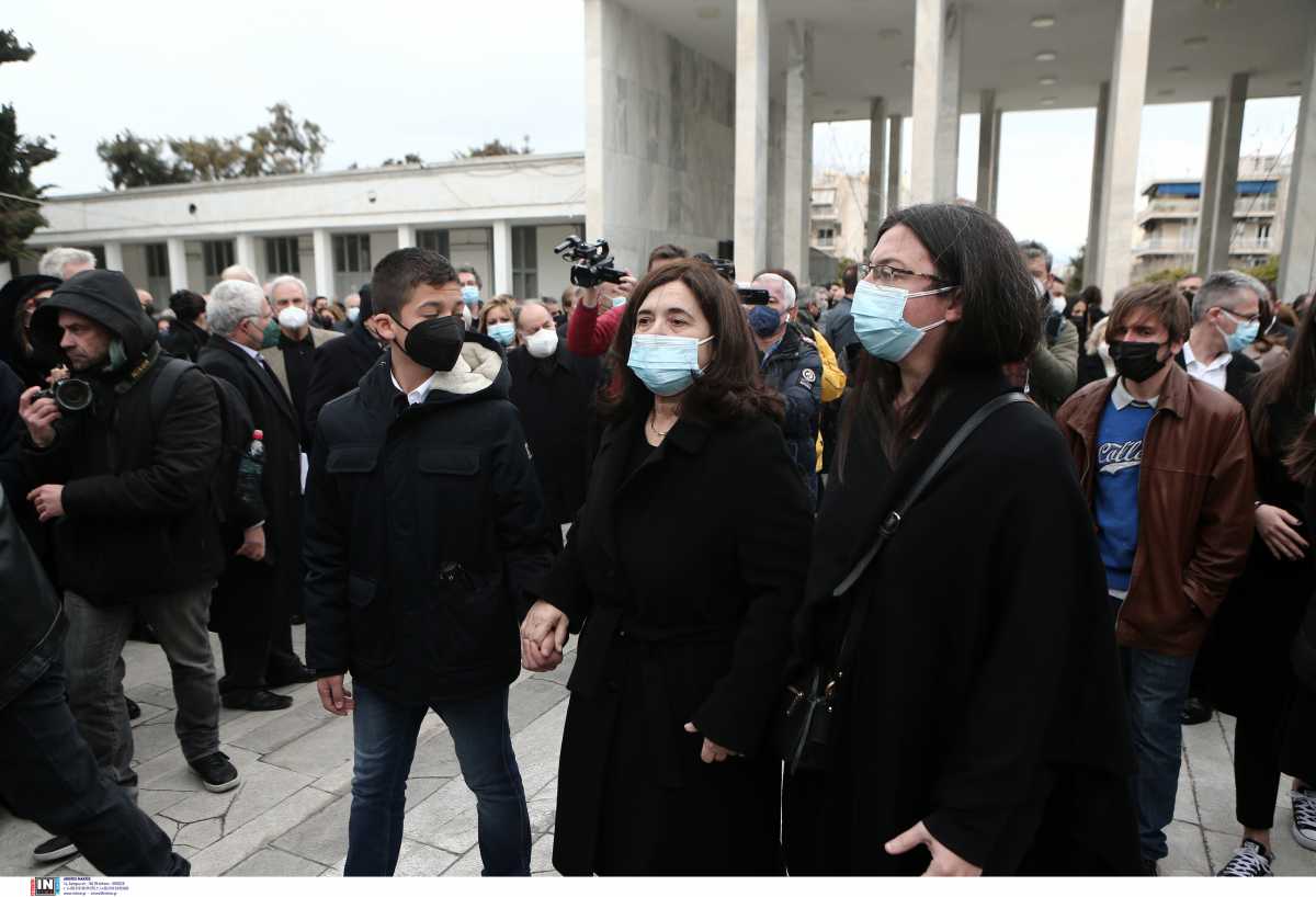 Δημήτρης Τσοβόλας: Το «τελευταίο αντίο» για το ιδρυτικό στέλεχος του ΠΑΣΟΚ