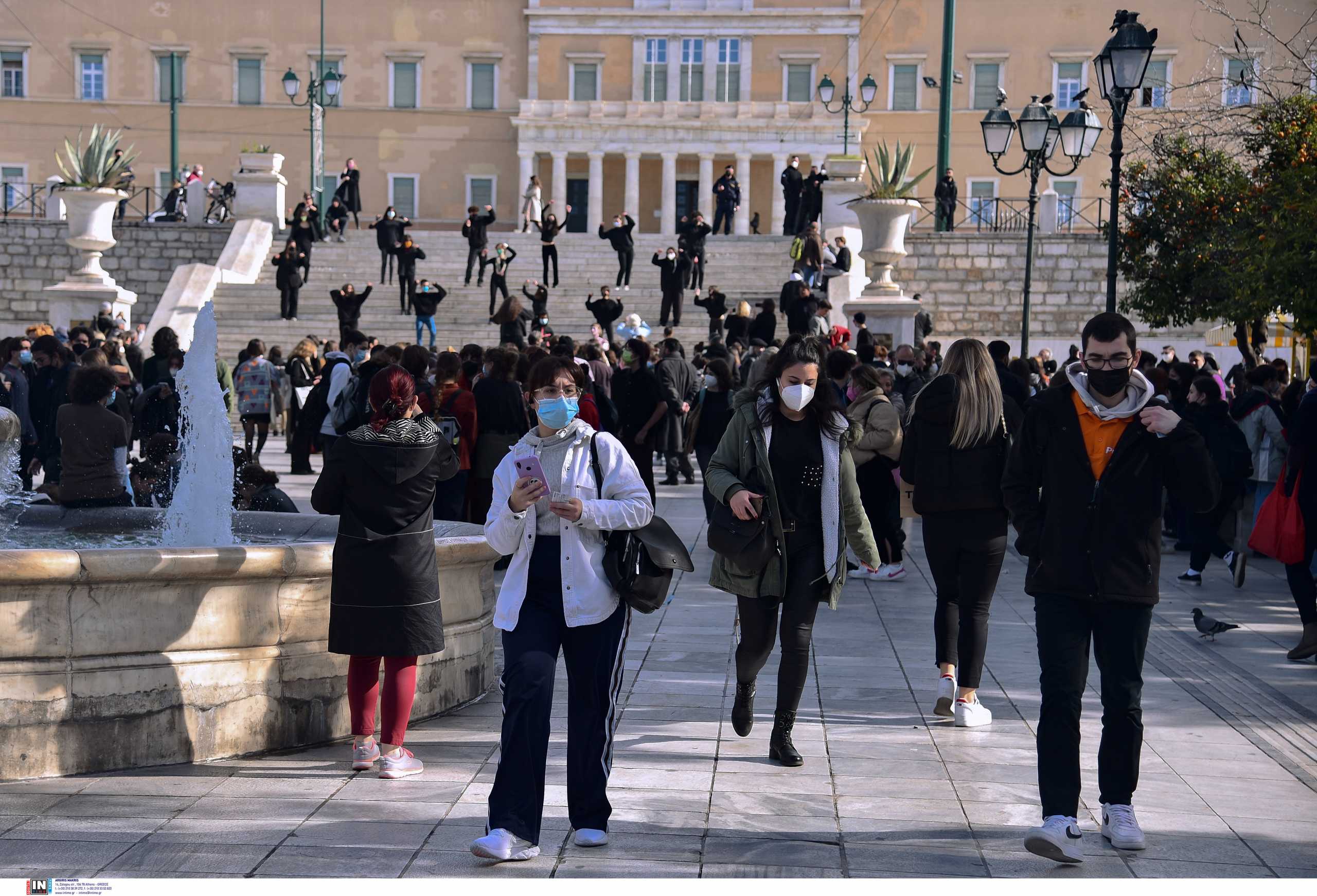 Κορονοϊός: 6.497 νέα κρούσματα και 221 επαναλοιμώξεις σήμερα (30.04.2022) στην Ελλάδα