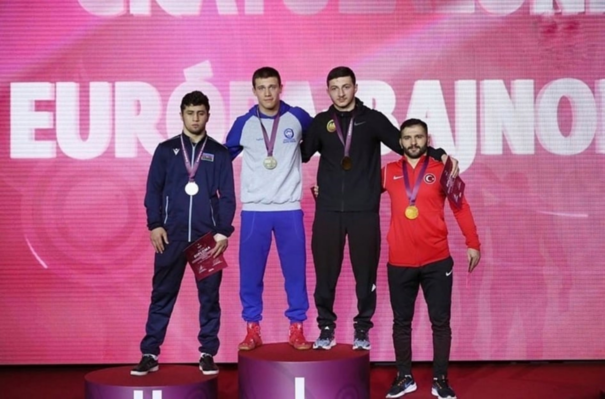 Χρυσό μετάλλιο ο Γιώργος Κουγιουμτσίδης στο ευρωπαϊκό πρωτάθλημα πάλης