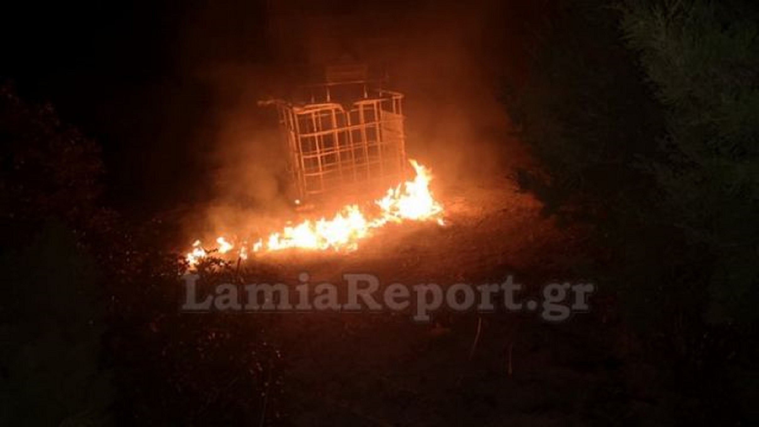 Εύβοια: Φωτιά στα Λιχαδονήσια – Μεγάλη κινητοποίηση της πυροσβεστικής