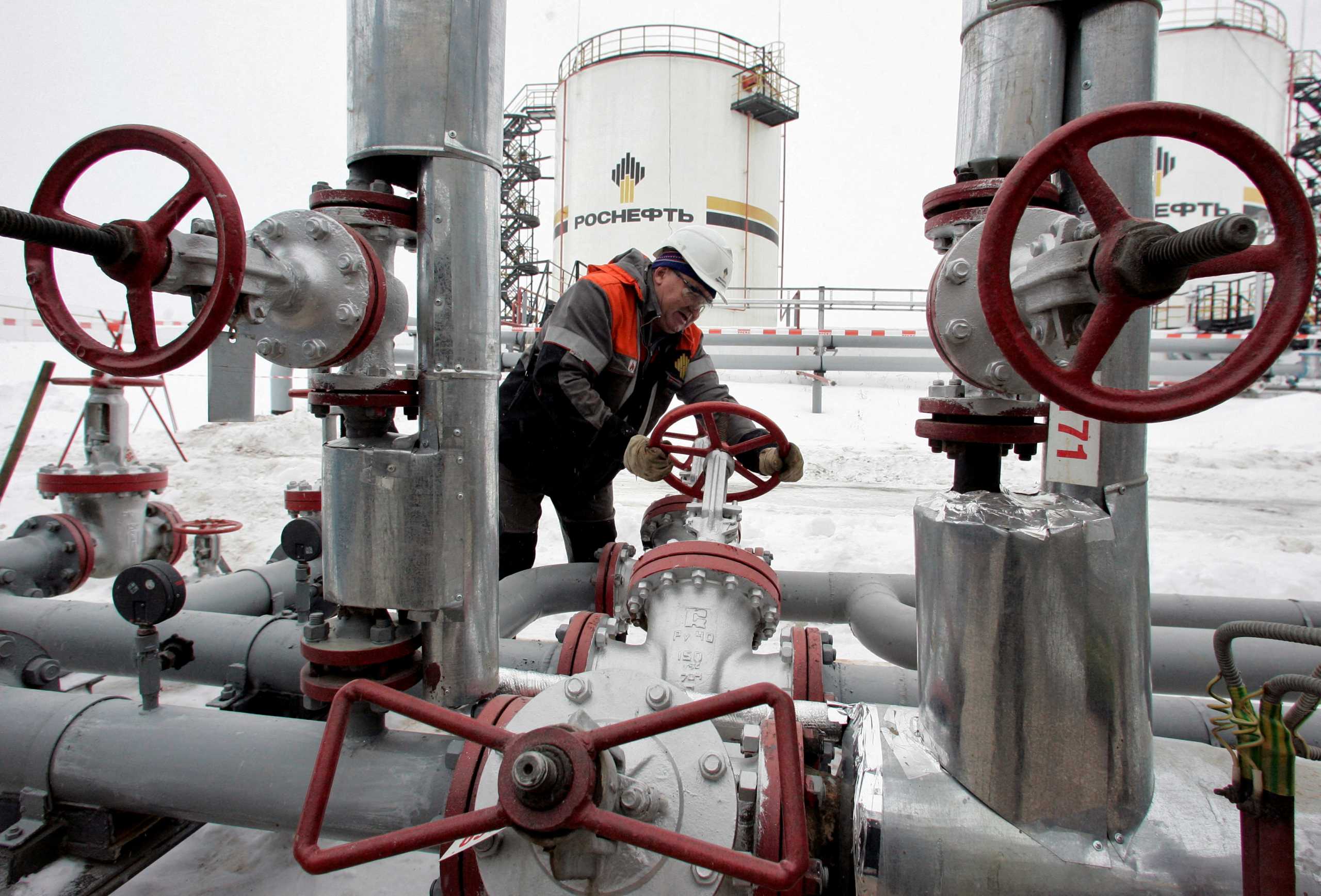 Εμπάργκο στη Ρωσία: Δύσκολη η απεξάρτηση της ΕΕ από ρωσικό φυσικό αέριο και πετρέλαιο