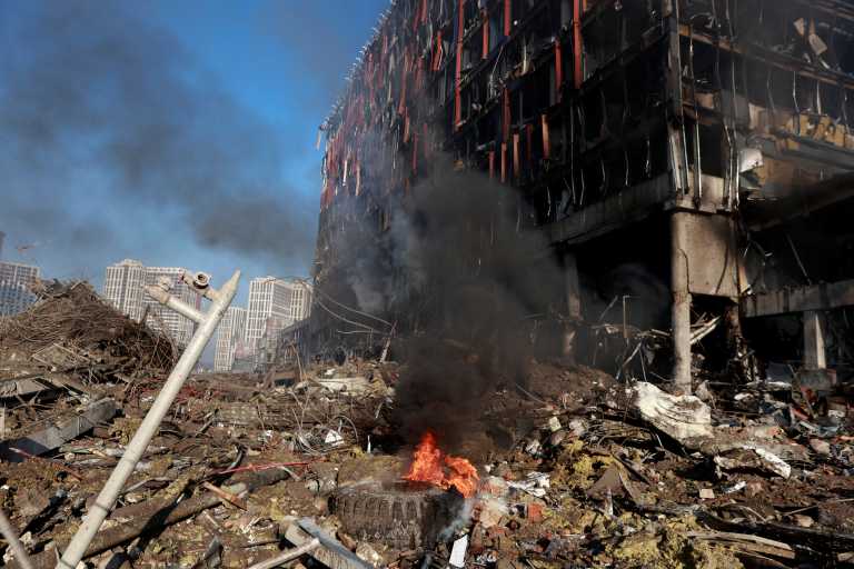 Εκρήξεις σε Κίεβο και Λβιβ – Ήχησαν σειρήνες σε σχεδόν όλη την Ουκρανία