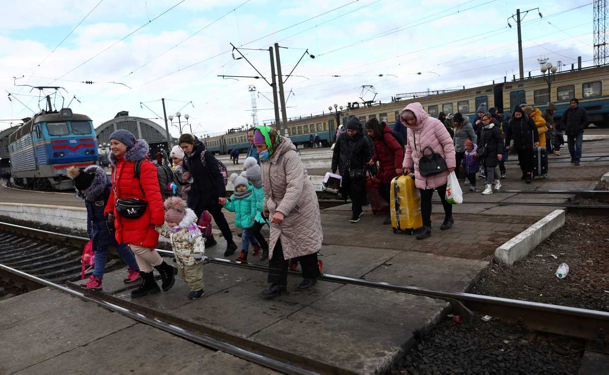 Ουκρανία: Ξεπέρασαν τους 20.000 οι πρόσφυγες που έφτασαν στην Ελλάδα