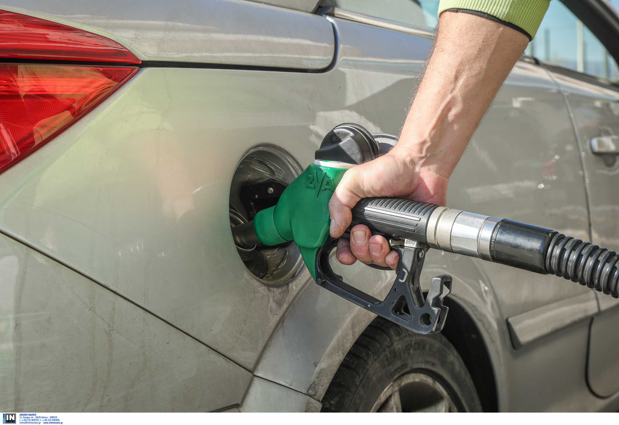 Επιδότηση βενζίνης: «Ανοίγουν» τη Δευτέρα οι αιτήσεις – Βήμα βήμα η διαδικασία
