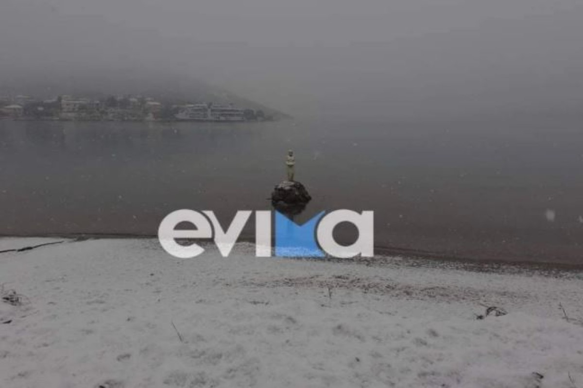 Καιρός – Εύβοια: Χιόνια στη παραλία Αλμυροποτάμου – Μοναδικές εικόνες