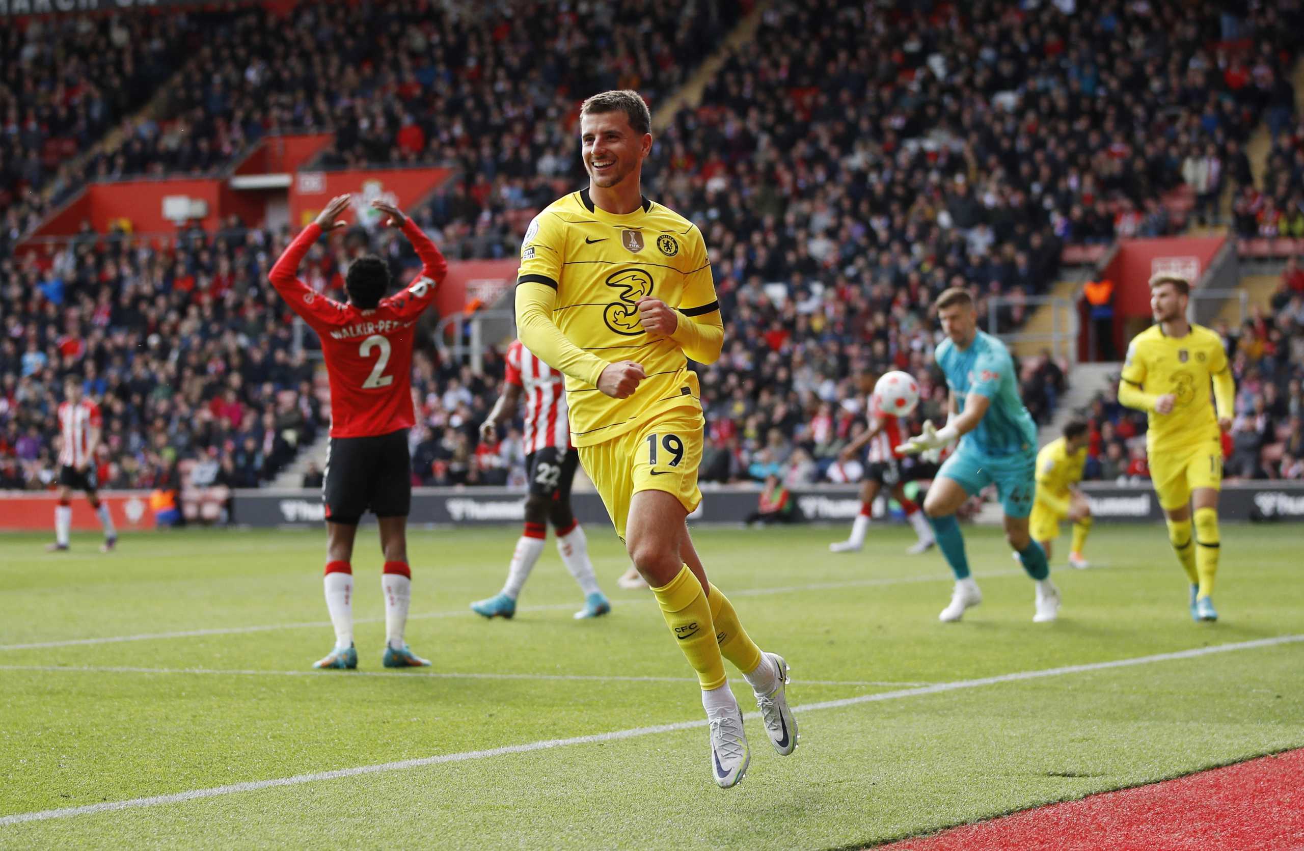 Soccer Football - Premier League - Southampton v Chelsea - St Mary's Stadium, Southampton, Britain - April 9, 2022 Chelsea's Mason Mount celebrates scoring their sixth goal REUTERS