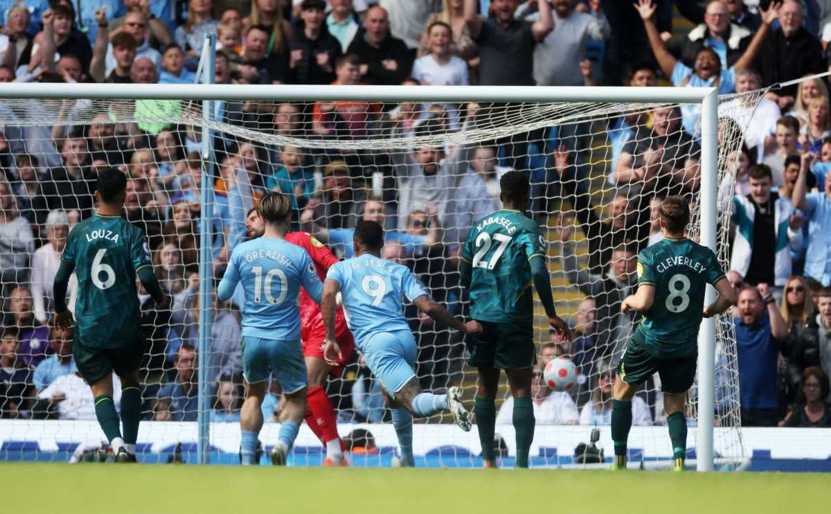 Soccer Football - Premier League - Manchester City v Watford - Etihad Stadium, Manchester, Britain - April 23, 2022 Manchester City's Gabriel Jesus scores their fifth goal REUTERS