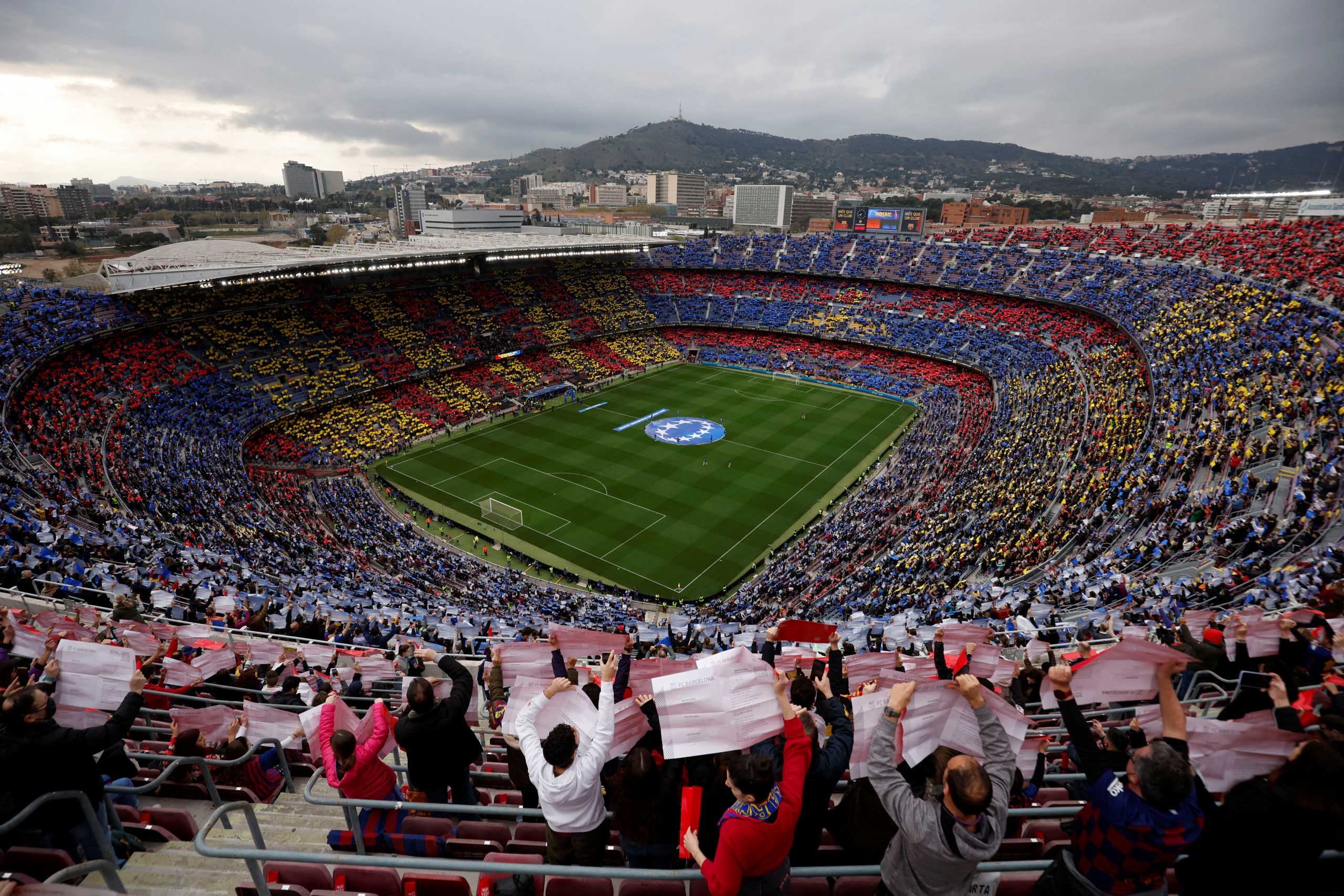 Soccer Football - Women's Champions League - Quarter Final - Second Leg - FC Barcelona v Real Madrid - Camp Nou, Barcelona, Spain - March 30, 2022 General view of fans inside the stadium as the attendance number sets a new world record for any women's match REUTERS