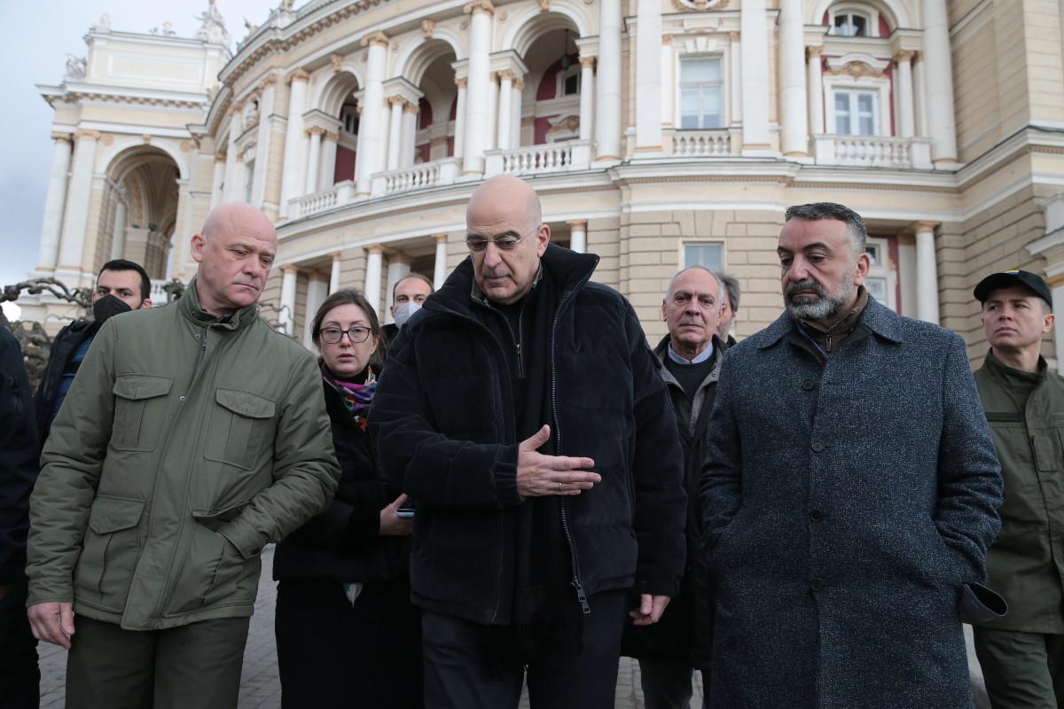 Δένδιας: Έστειλα επιστολή στη Χάγη για τα εγκλήματα πολέμου στη Μαριούπολη