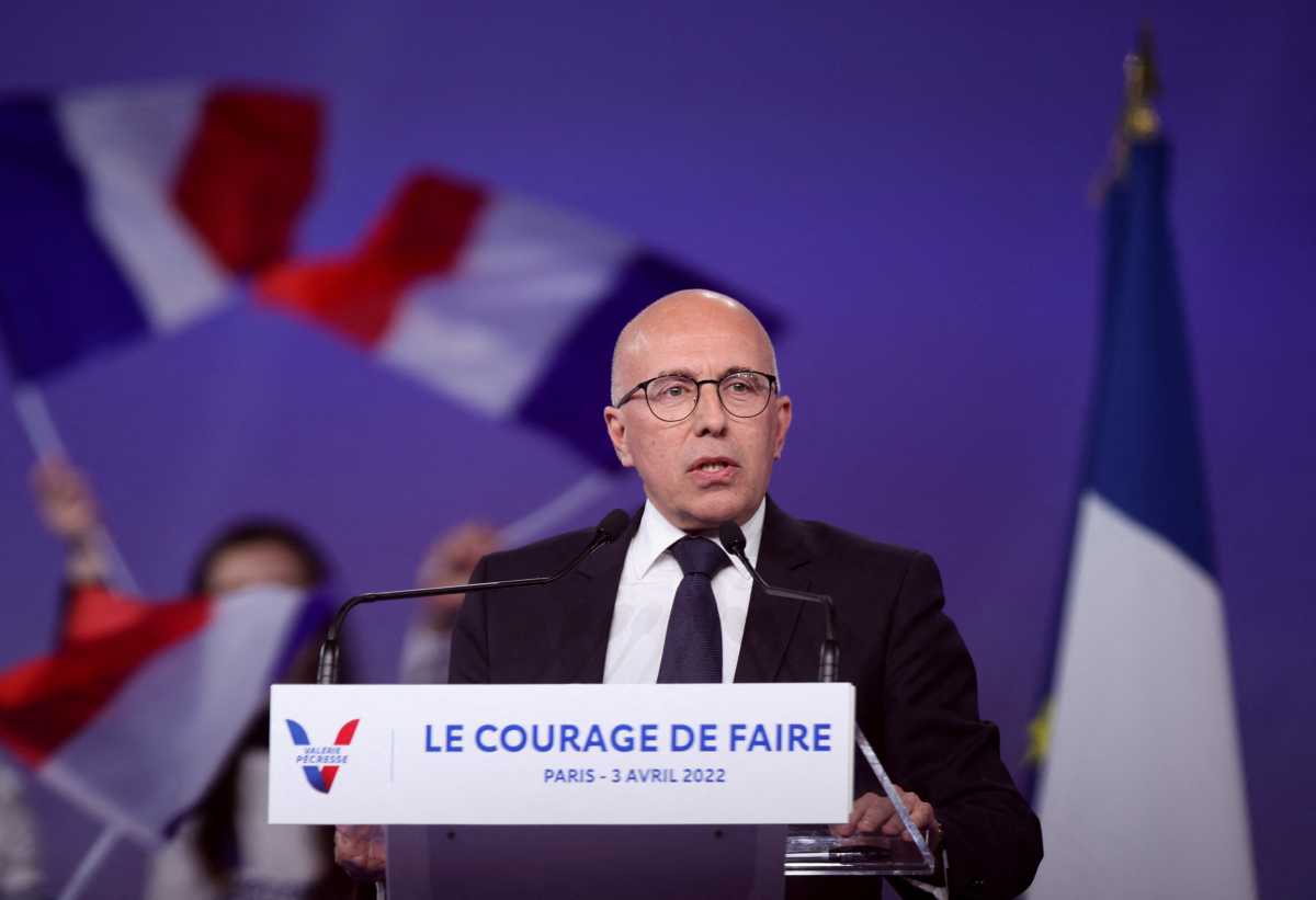 Member of the National Assembly Eric Ciotti speaks during a political campaign rally of Valerie Pecresse, head of the Paris Ile-de-France region and LR candidate in the 2022 French presidential election, in Paris, France, April 3, 2022. REUTERS