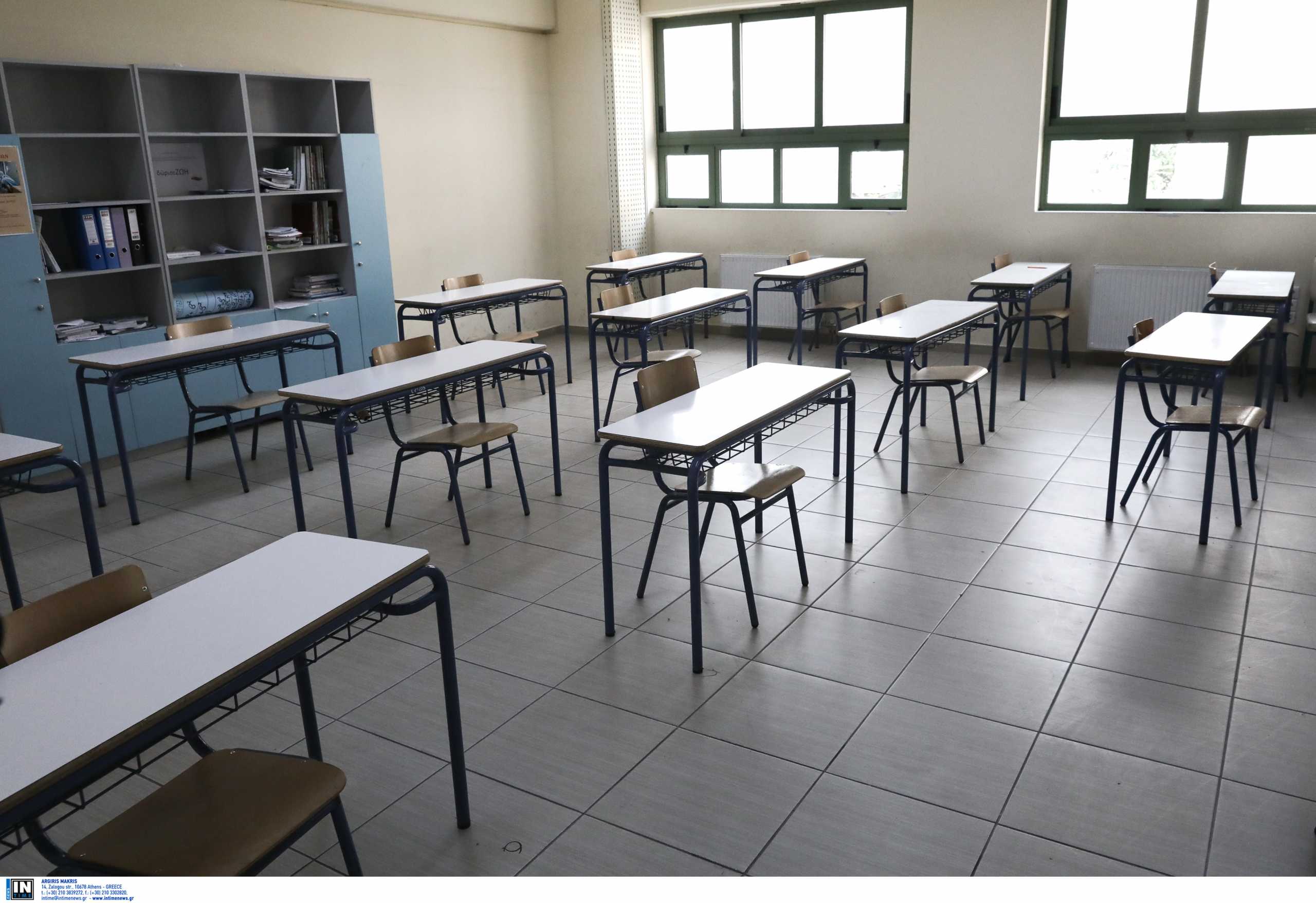 Πότε κλείνουν τα σχολεία – Τα μέτρα επιστροφής από το Πάσχα και οι εξετάσεις