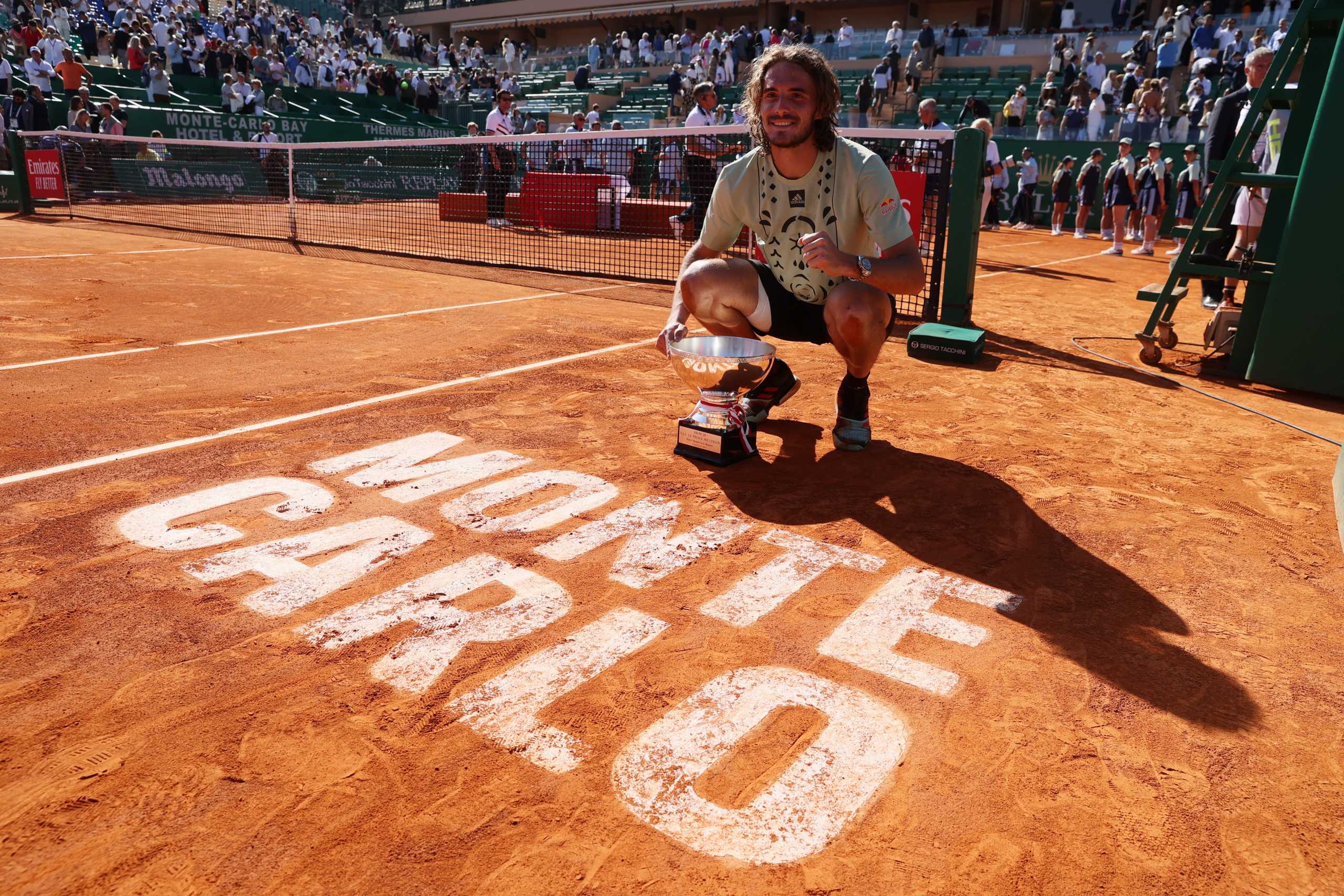 Tennis - ATP Masters 1000 - Monte Carlo Masters - Monte-Carlo Country Club, Roquebrune-Cap-Martin, France - April 17, 2022 Greece's Stefanos Tsitsipas celebrates with trophy after winning the final match against Spain's Alejandro Davidovich Fokina REUTERS