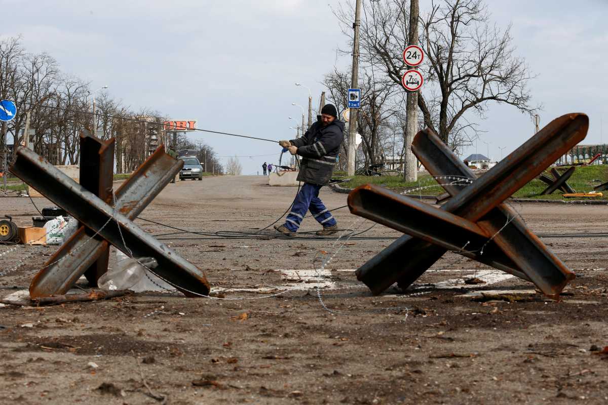 A view shows anti-tank obstacles placed on a road in the course of Ukraine-Russia conflict in the southern port city of Mariupol, Ukraine April 22, 2022. REUTERS