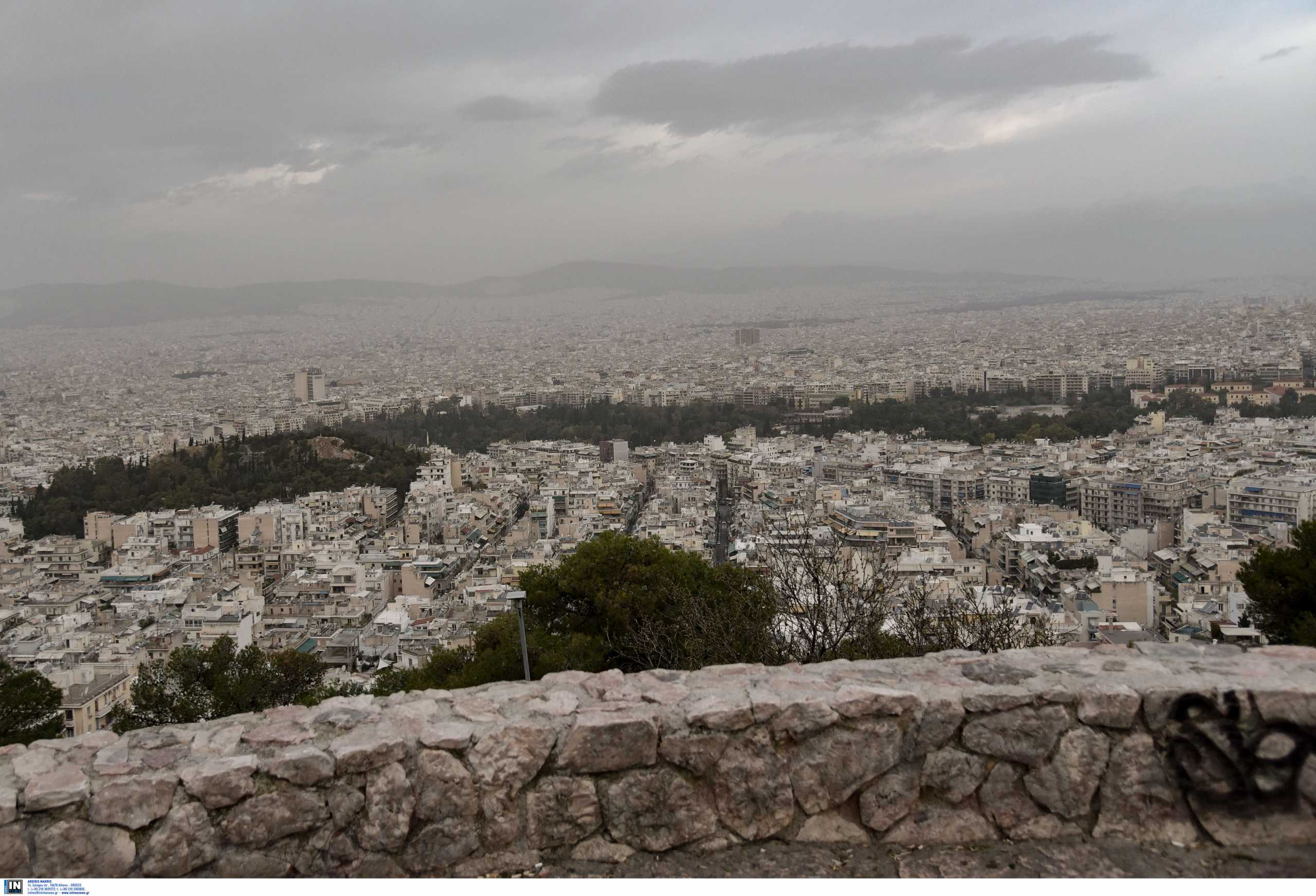 Καιρός – Αρναούτογλου: Προσοχή στην αφρικανική σκόνη – Έντονο το φαινόμενο μεταφοράς το σαββατοκύριακο