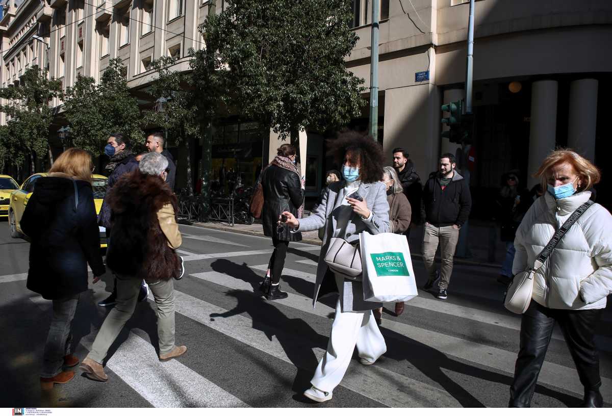 Κορονοϊός: Στις 11:00 ο Θάνος Πλεύρης ανακοινώνει την αναστολή των μέτρων