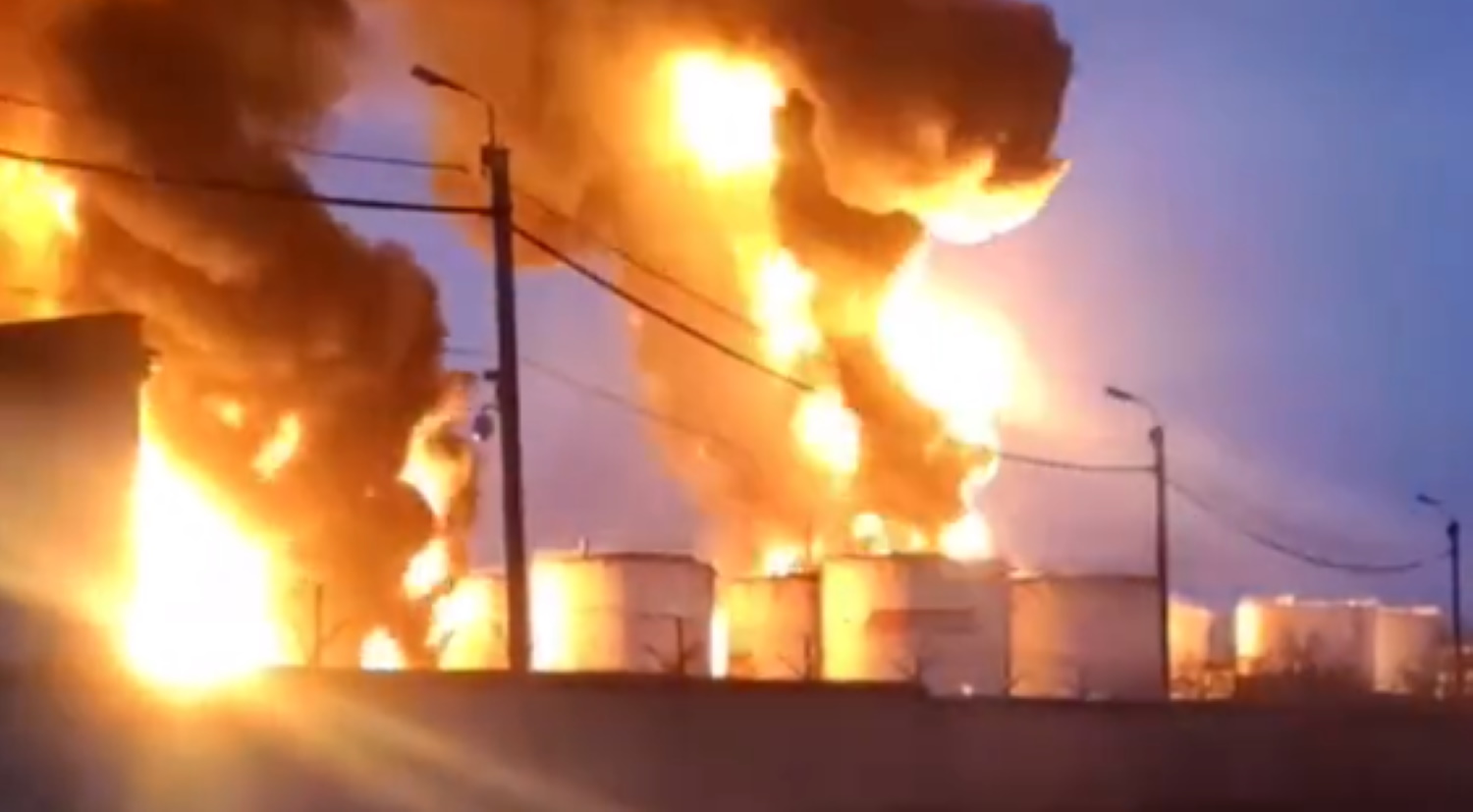 Ρωσία: Ζημιές σε αγωγό αερίου και στο δίκτυο ηλεκτροδότησης από τις ουκρανικές επιθέσεις στο Μπέλγκοροντ