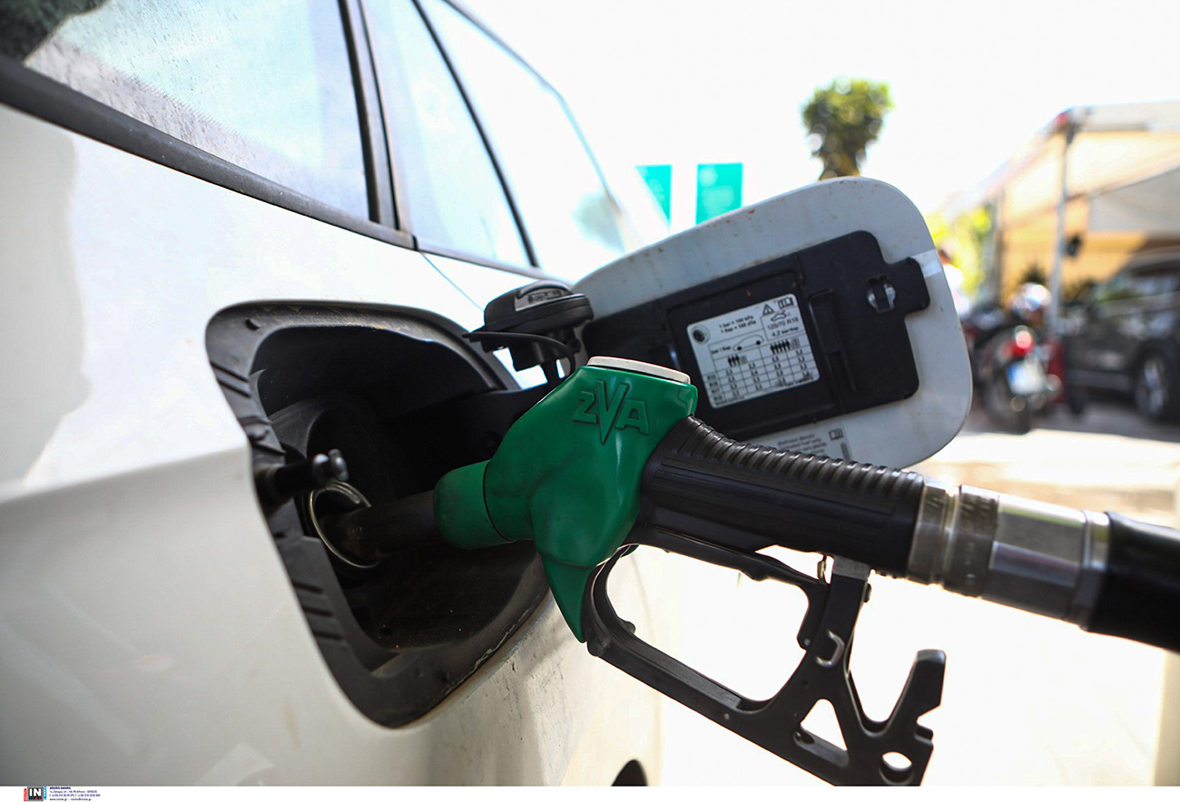 Επίδομα βενζίνης και πετρελαίου κίνησης: Αιτήσεις στο vouchers.gov.gr για το Fuel Pass