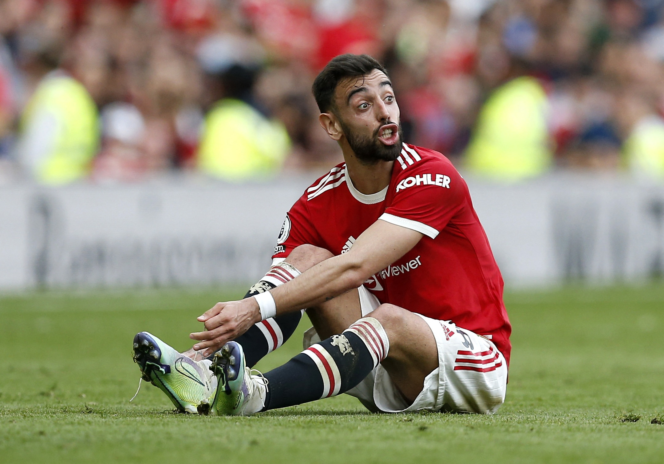 Soccer Football - Premier League - Manchester United v Norwich City - Old Trafford, Manchester, Britain - April 16, 2022 Manchester United's Bruno Fernandes reacts REUTERS