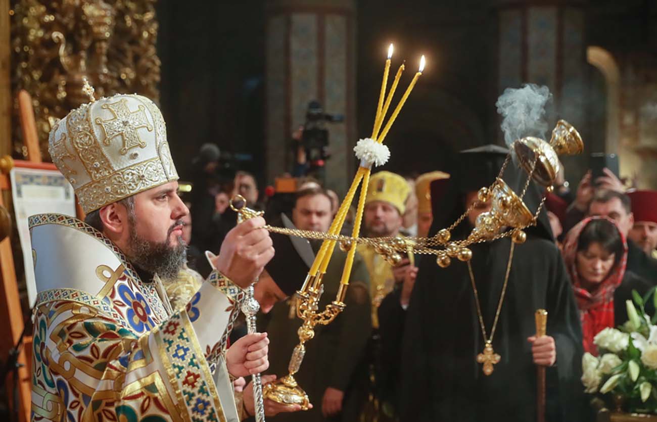 epa07340322 Metropolitan Epifaniy, the head of the Ukrainian Orthodox Church, attends the ceremony of his enthronization, during liturgy in the St. Sophia Cathedral in Kiev, Ukraine, 03 February 2019. Bishop of the Ukrainian Orthodox Church of the Kyiv Patriarchate, Metropolitan of Pereiaslav and Bila Tserkva Epifaniy (Serhiy Dumenko) has been elected as Metropolitan Epiphanius of Kiev and All Ukraine, the head of the Ukrainian Orthodox Church in Ukraine at the unification council of the Ukrainian Orthodox churches on 15 December 2018.  EPA