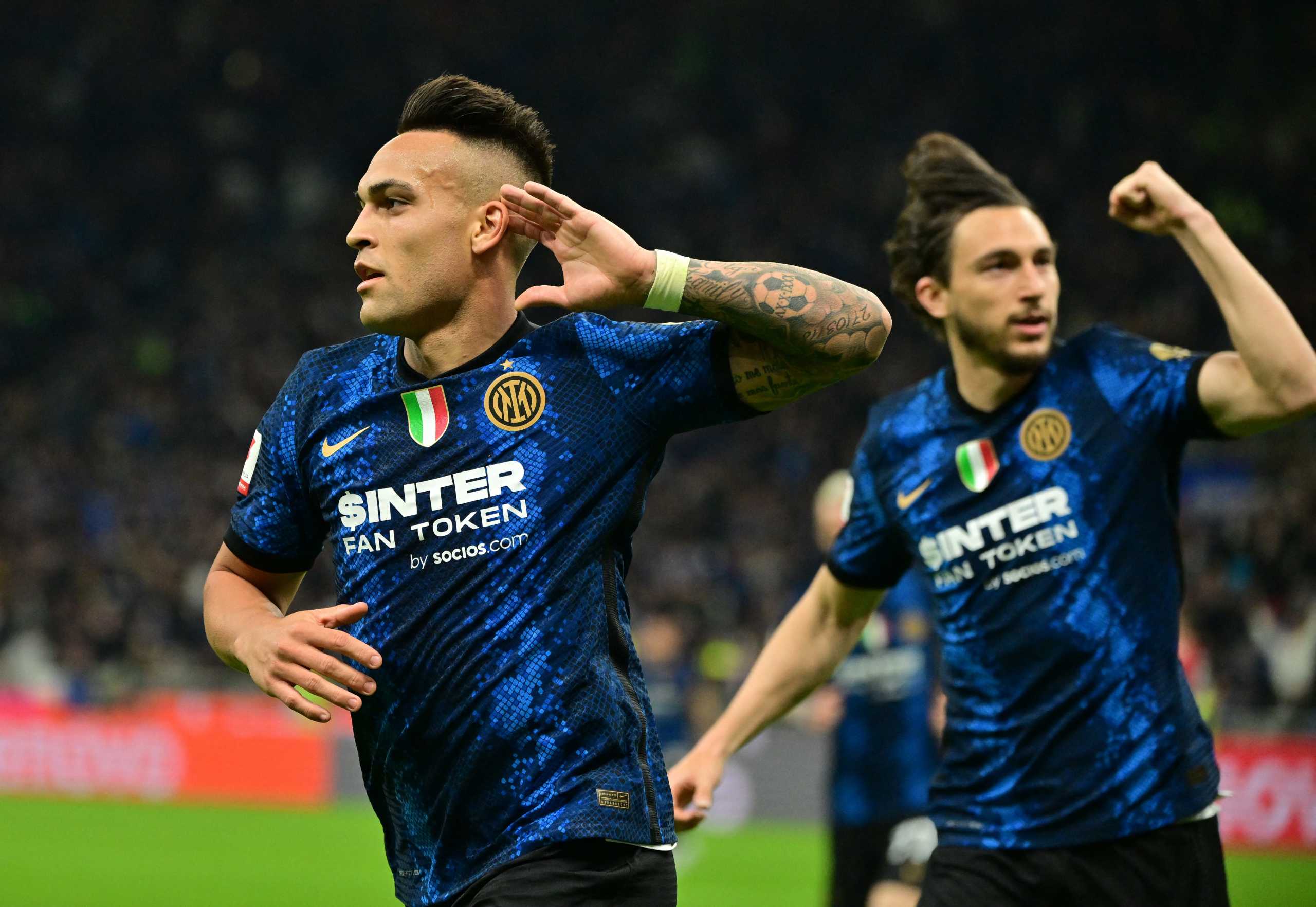 Soccer Football - Coppa Italia - Semi Final - Second Leg - Inter Milan v AC Milan - San Siro, Milan, Italy - April 19, 2022 Inter Milan's Lautaro Martinez celebrates scoring their second goal REUTERS