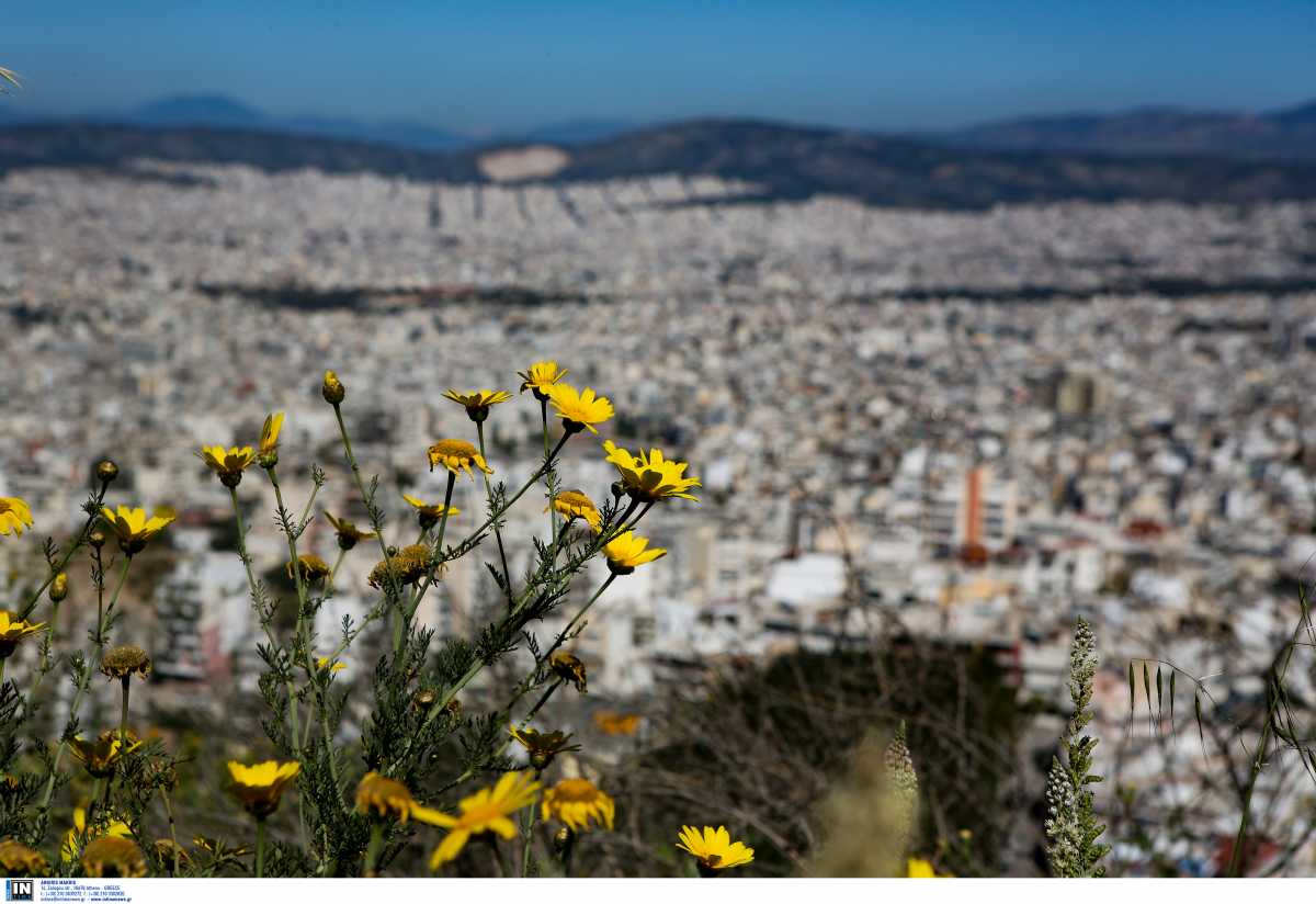 Καιρός αύριο Πάσχα: Ανοιξιάτικες θερμοκρασίες σε Αττική, Θεσσαλονίκη – Παρούσα η αφρικανική σκόνη
