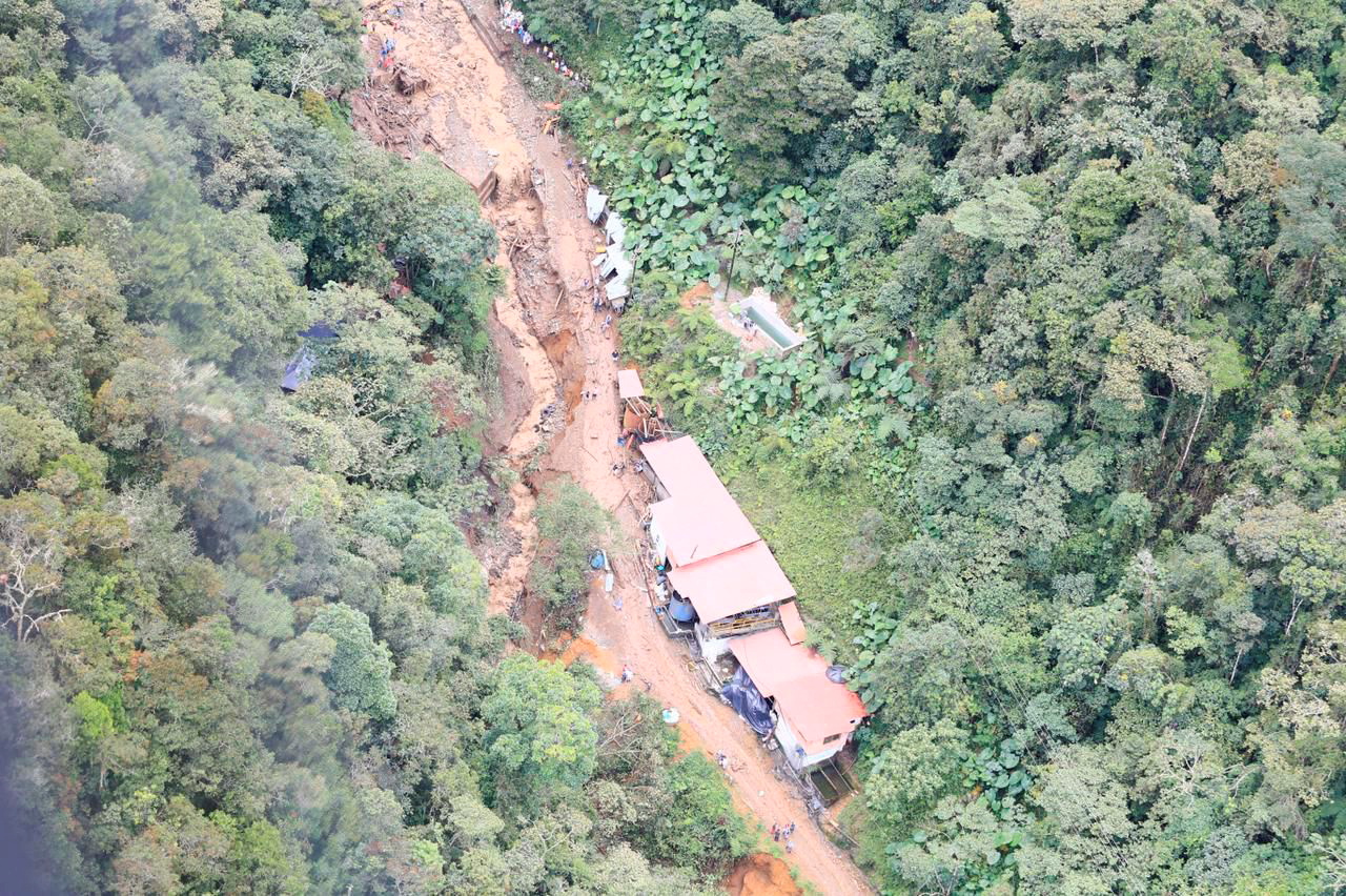 An aerial view taken from an overflight by Antioquia Governor Anibal Gaviria of the area affected by a flash flood that flooded a gold mine and left at least 10 dead, in Abriaqui, Colombia April 7, 2022. Courtesy of Goverment of Antioquia
